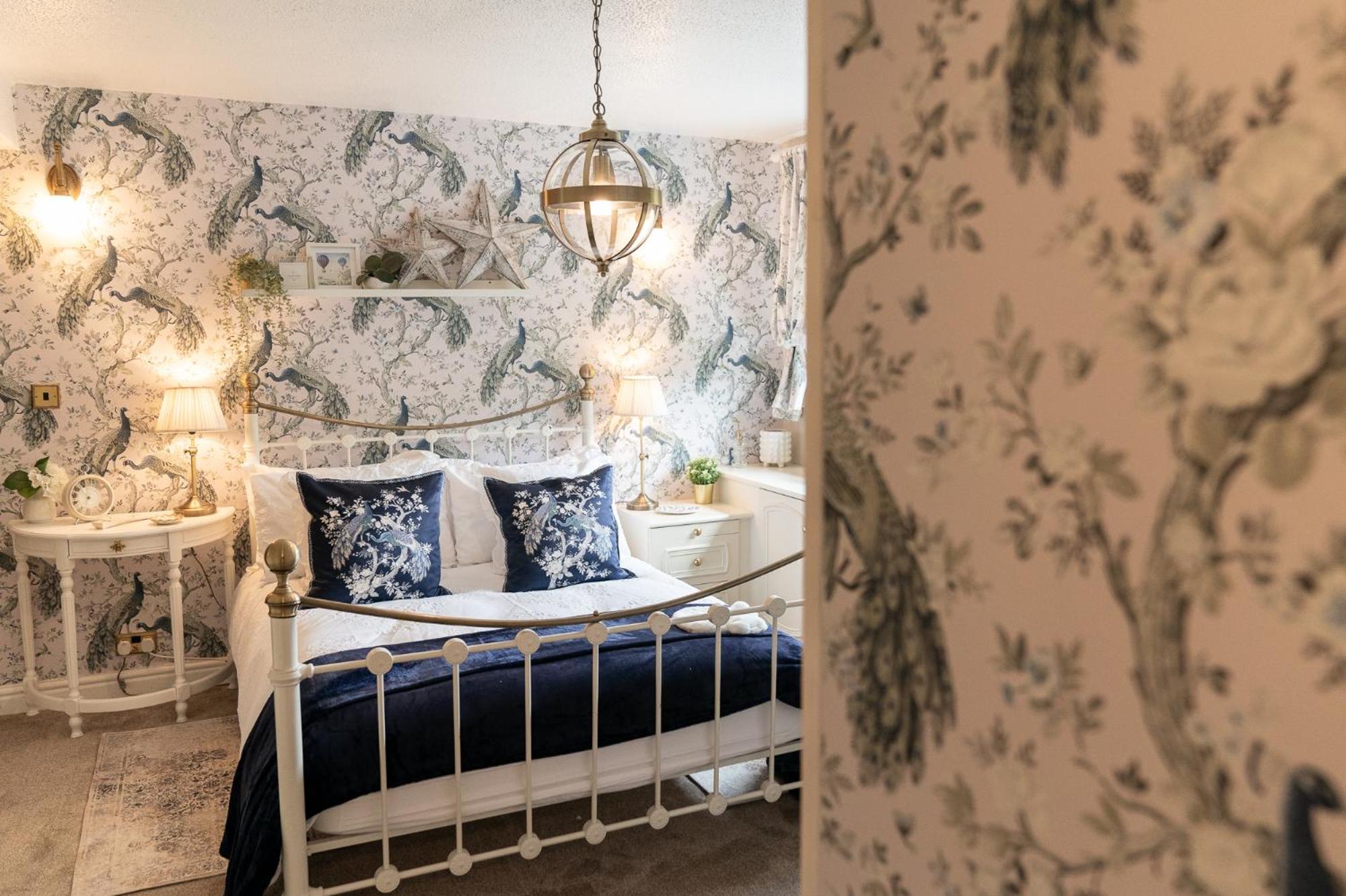 Double Room with Private Bathroom photo 1