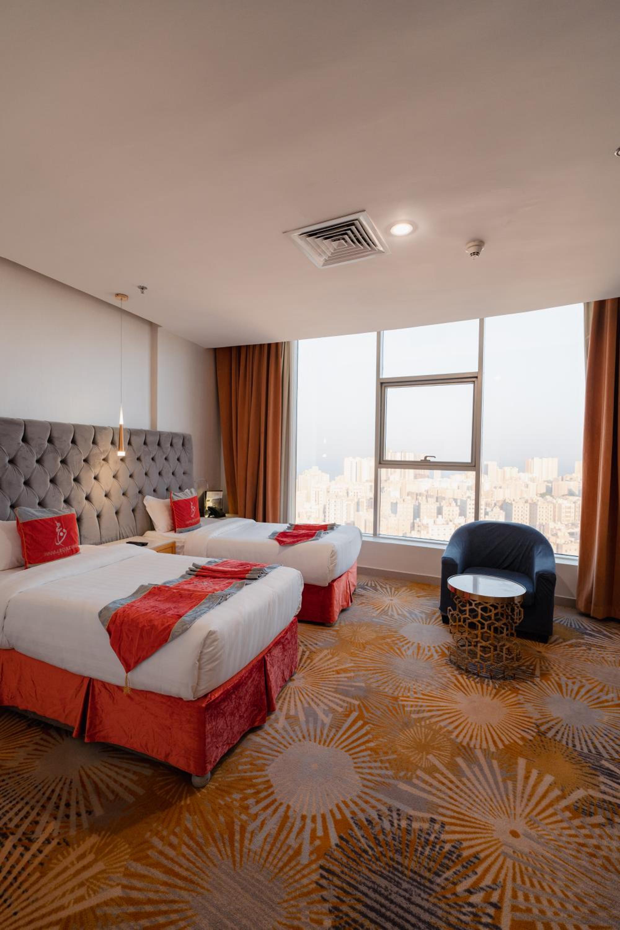 Standard Twin Room - Photo 1