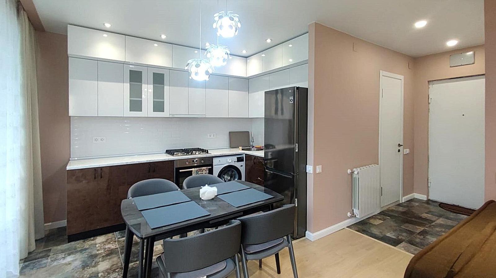 Studio Apartment photo 2