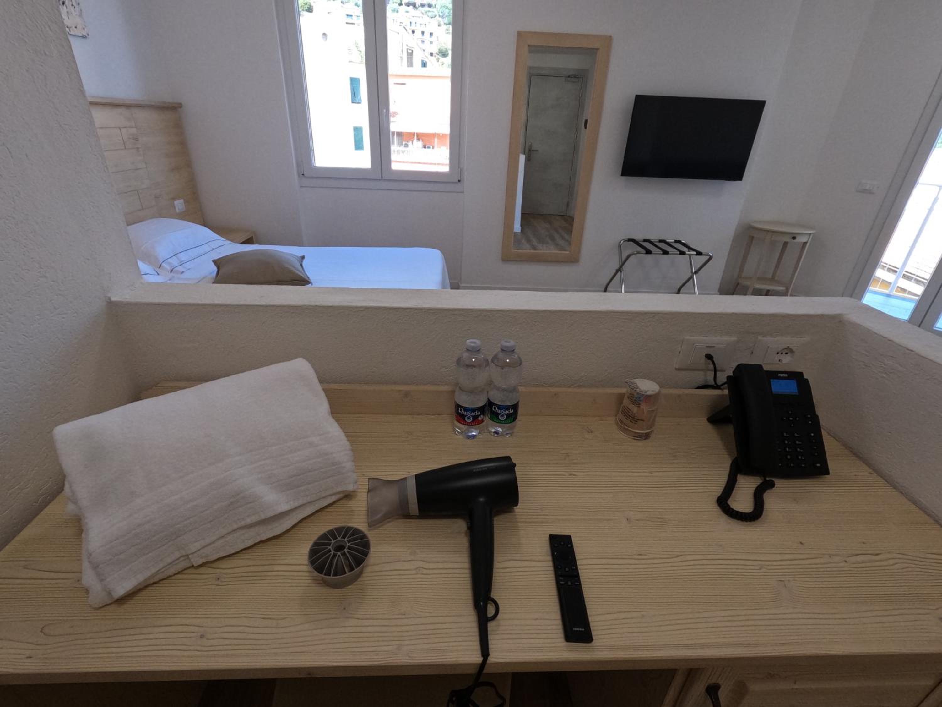 Junior Suite with Balcony photo 2
