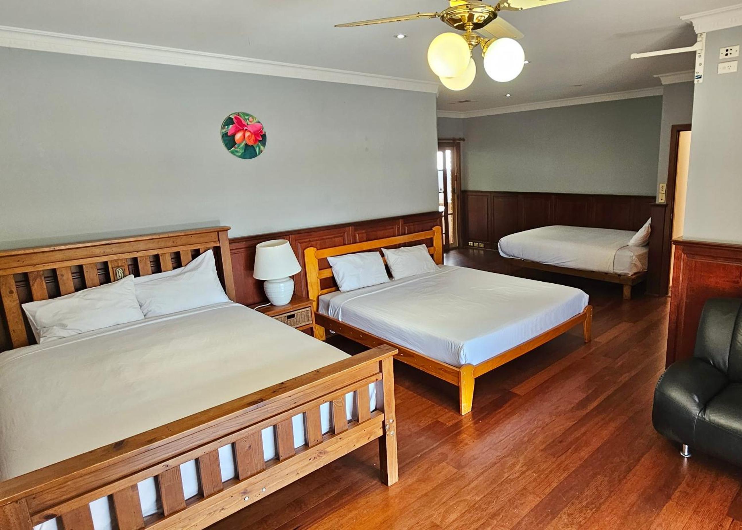 Family Suite with Balcony photo 3
