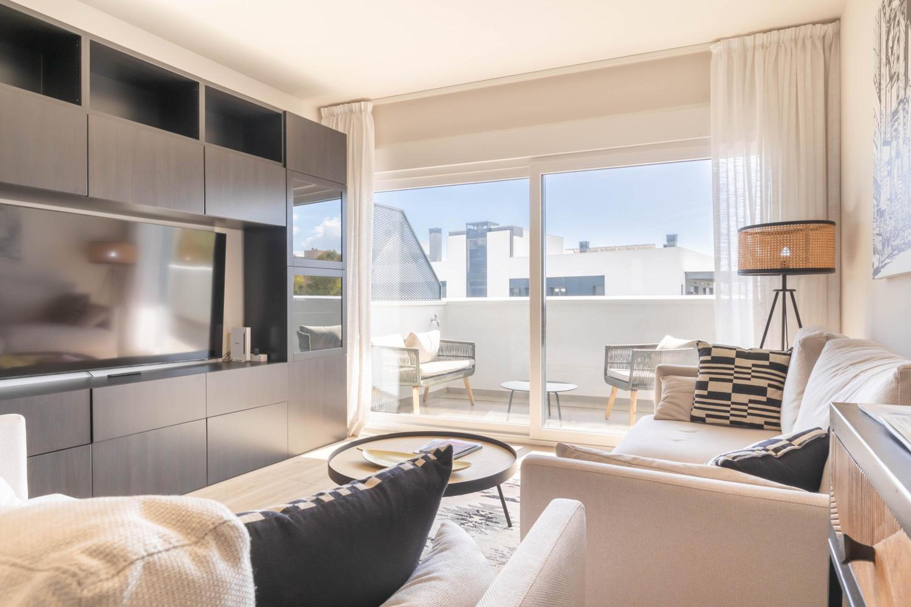 Apartamento de Dos Habitaciones con Terraza