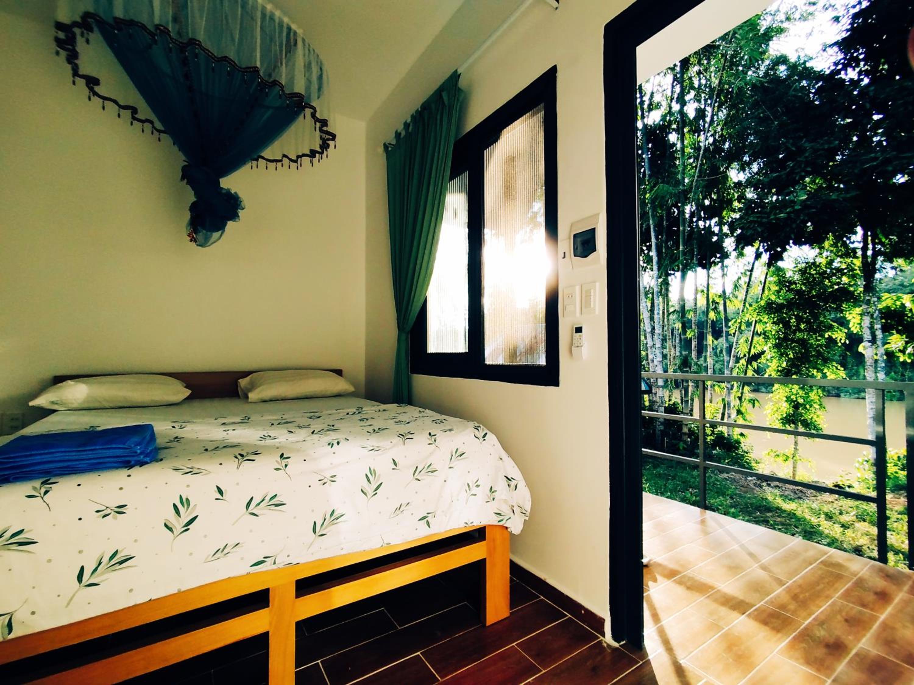 Deluxe Double or Twin Room with River View photo 1