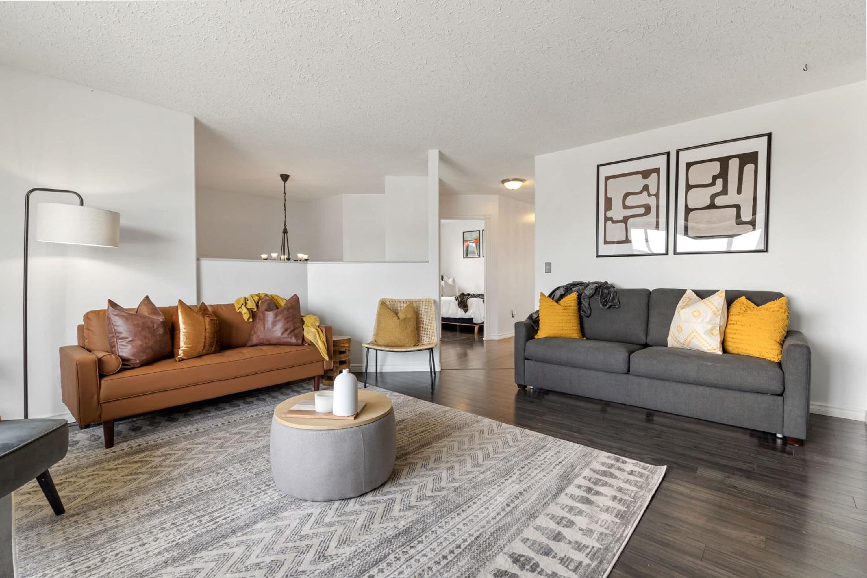 Family Room photo 1