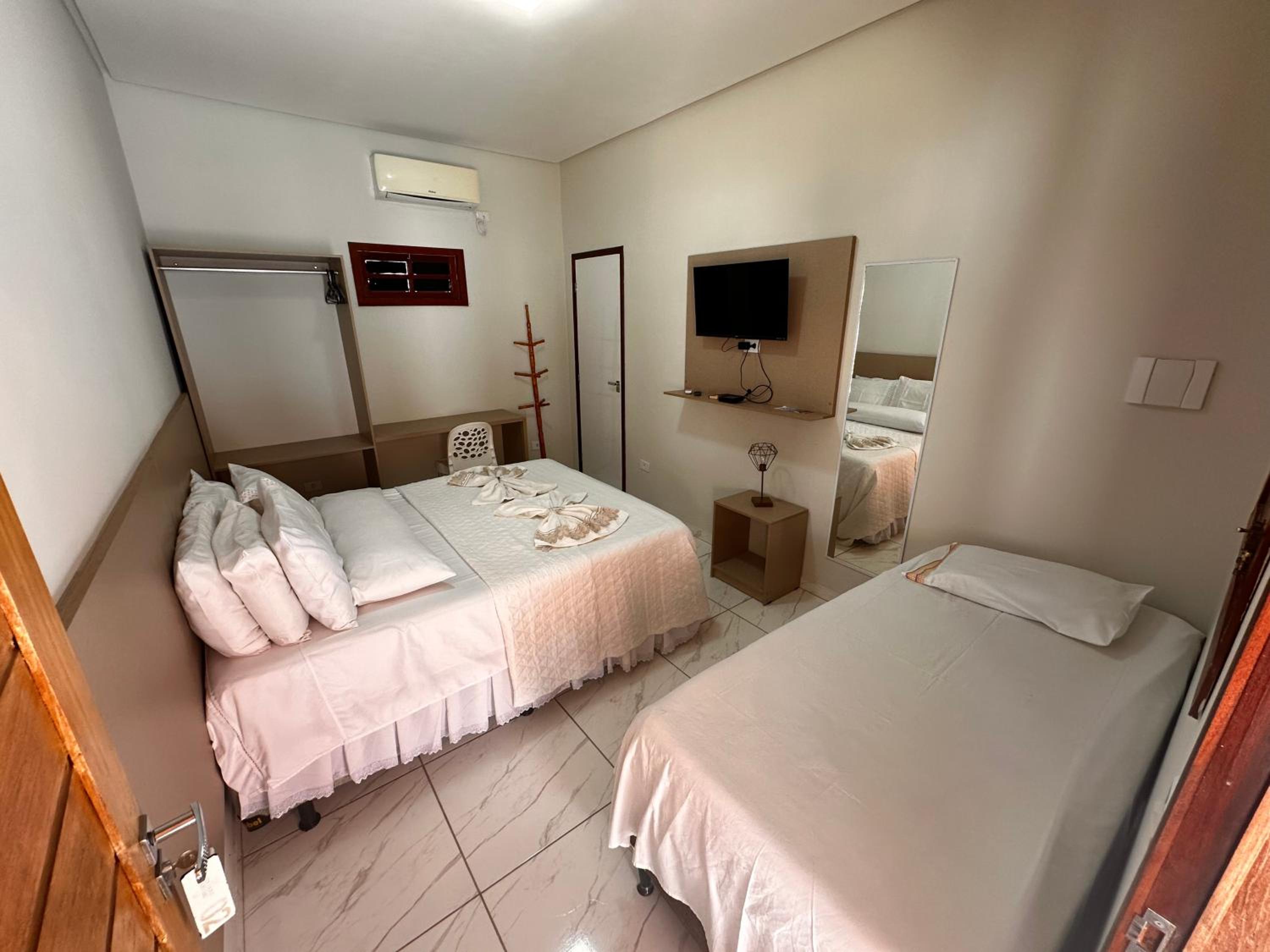 Luxury Triple Room photo 2