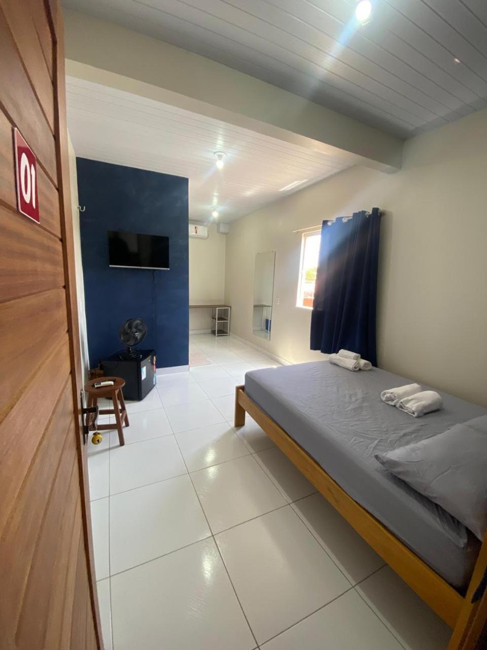 One-Bedroom Apartment photo 3