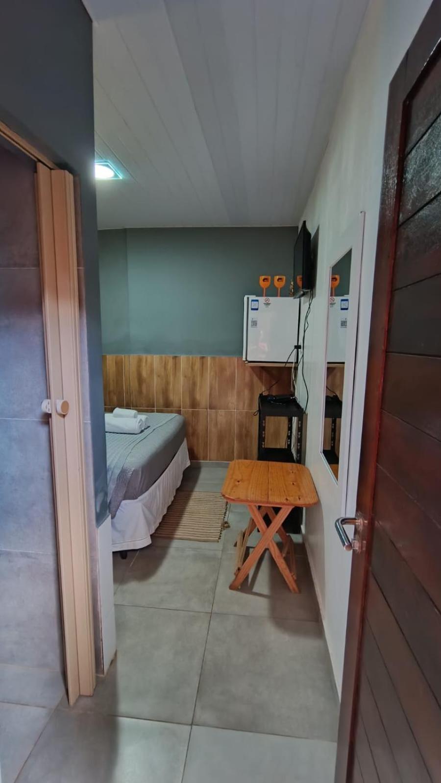 Standard Double or Twin Room - Photo 10