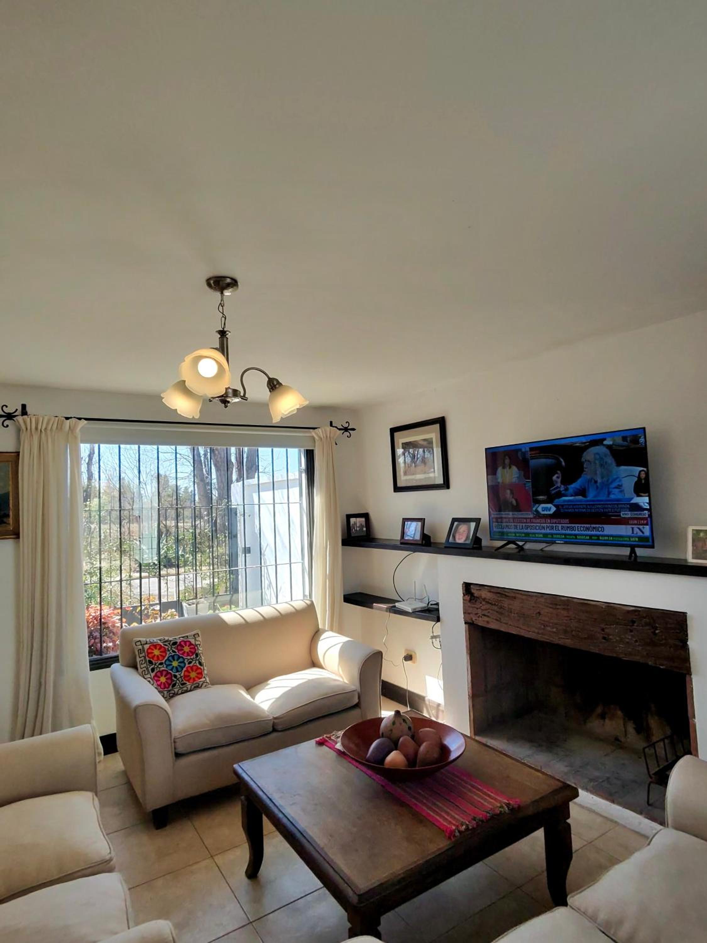 Three-Bedroom House photo 1