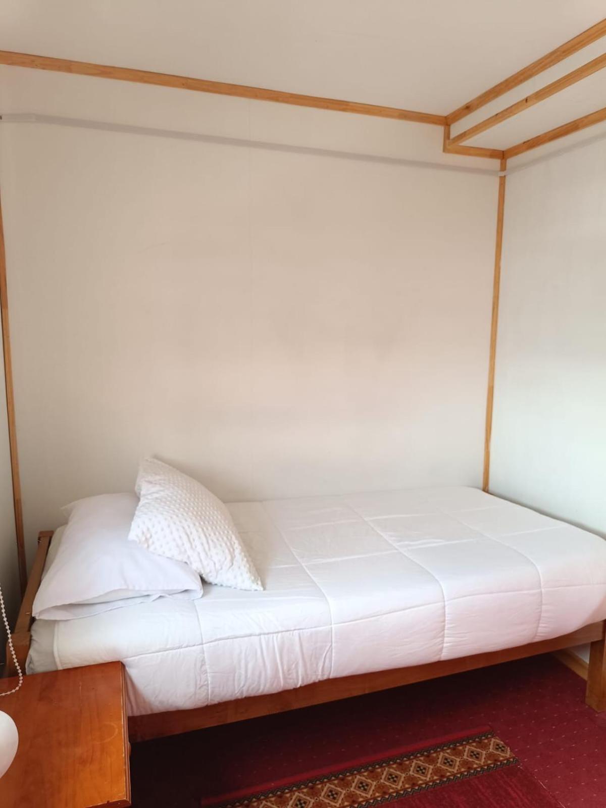 Single Room photo 3