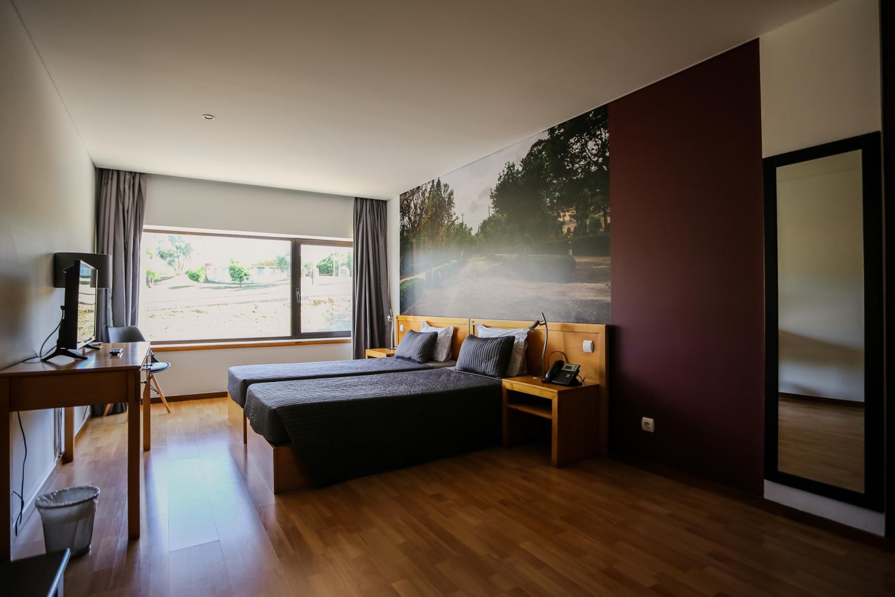 Double Room - Photo 6