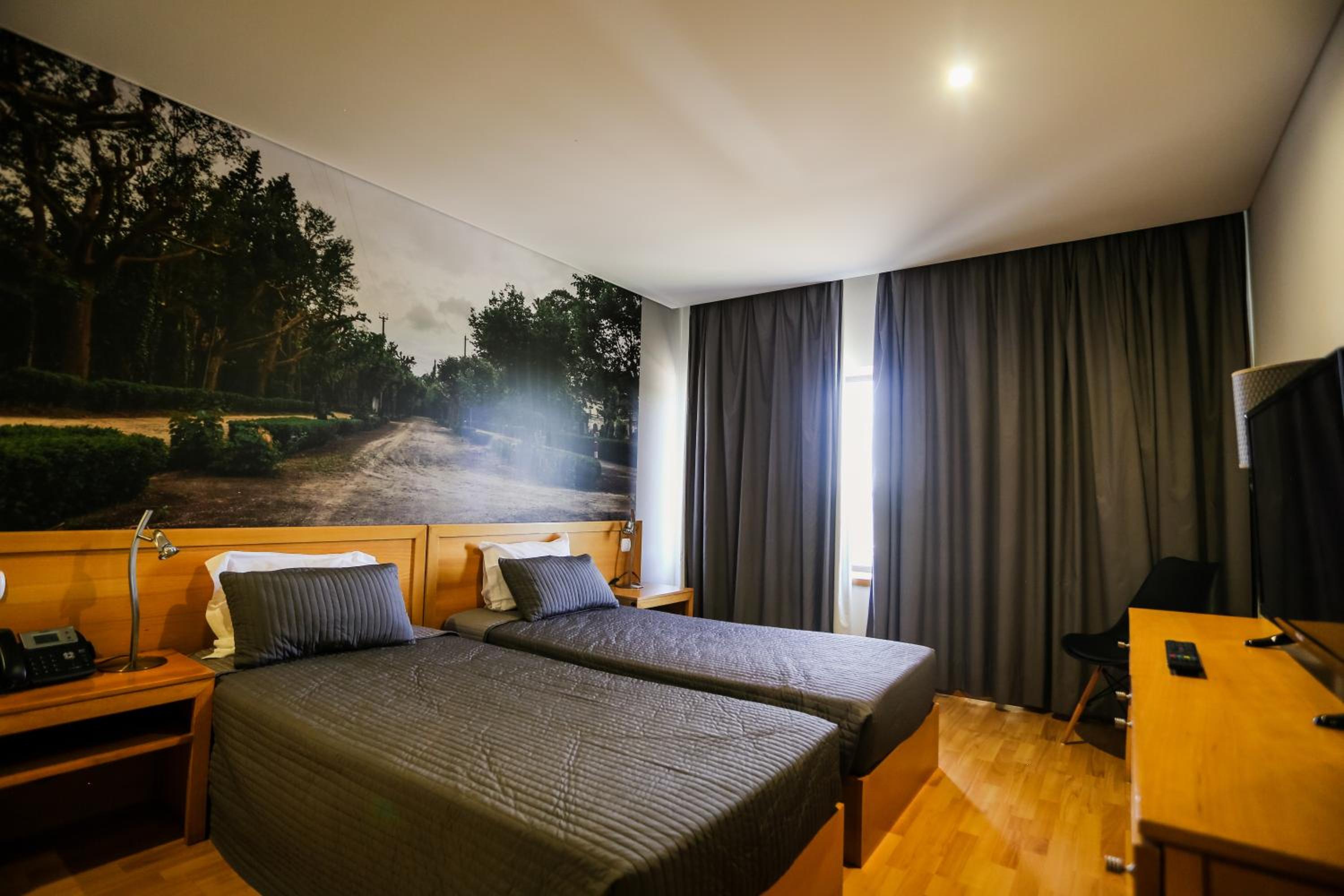 Double Room - Photo 5