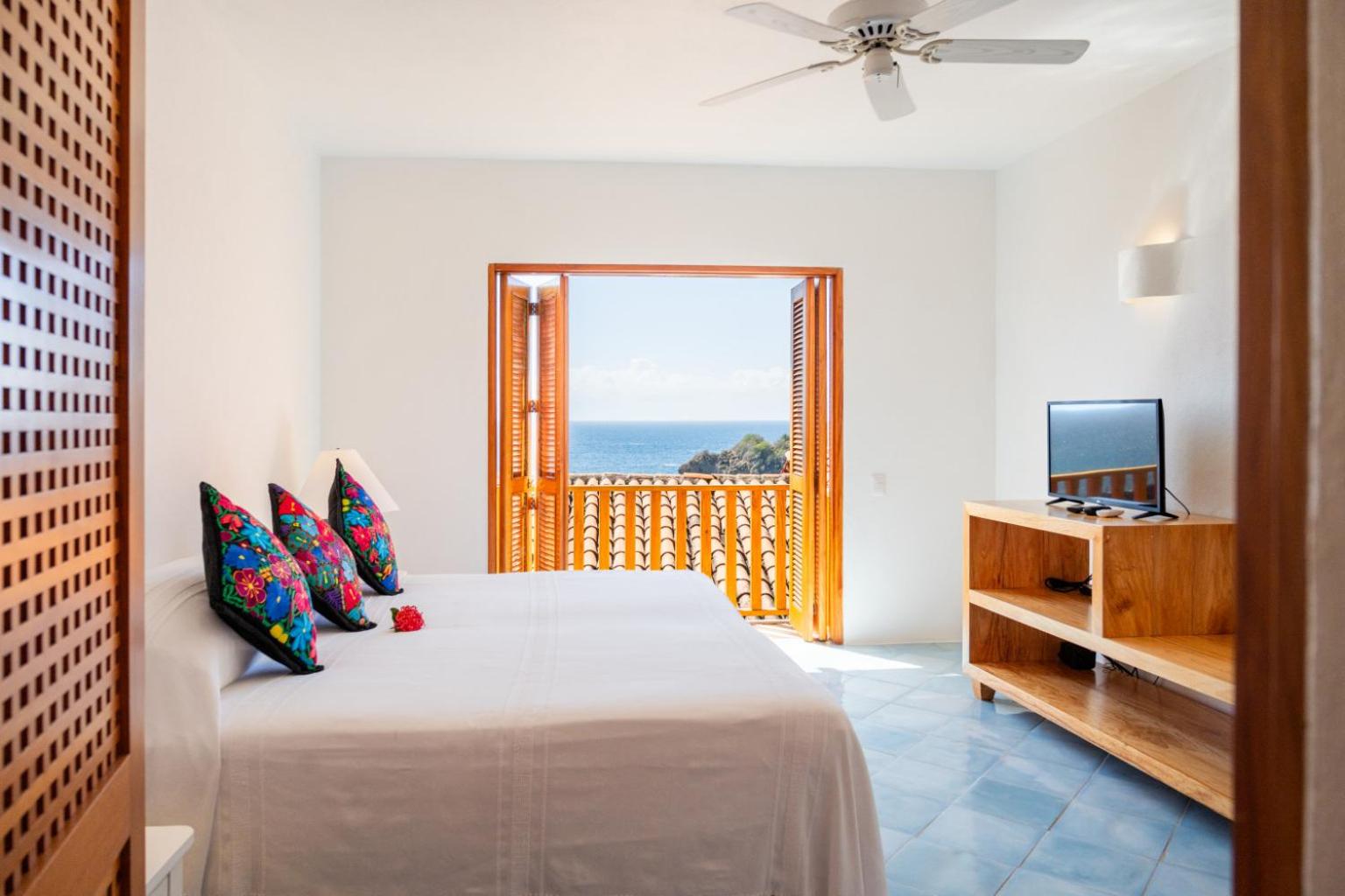 Double Room with Balcony and Sea View photo 1