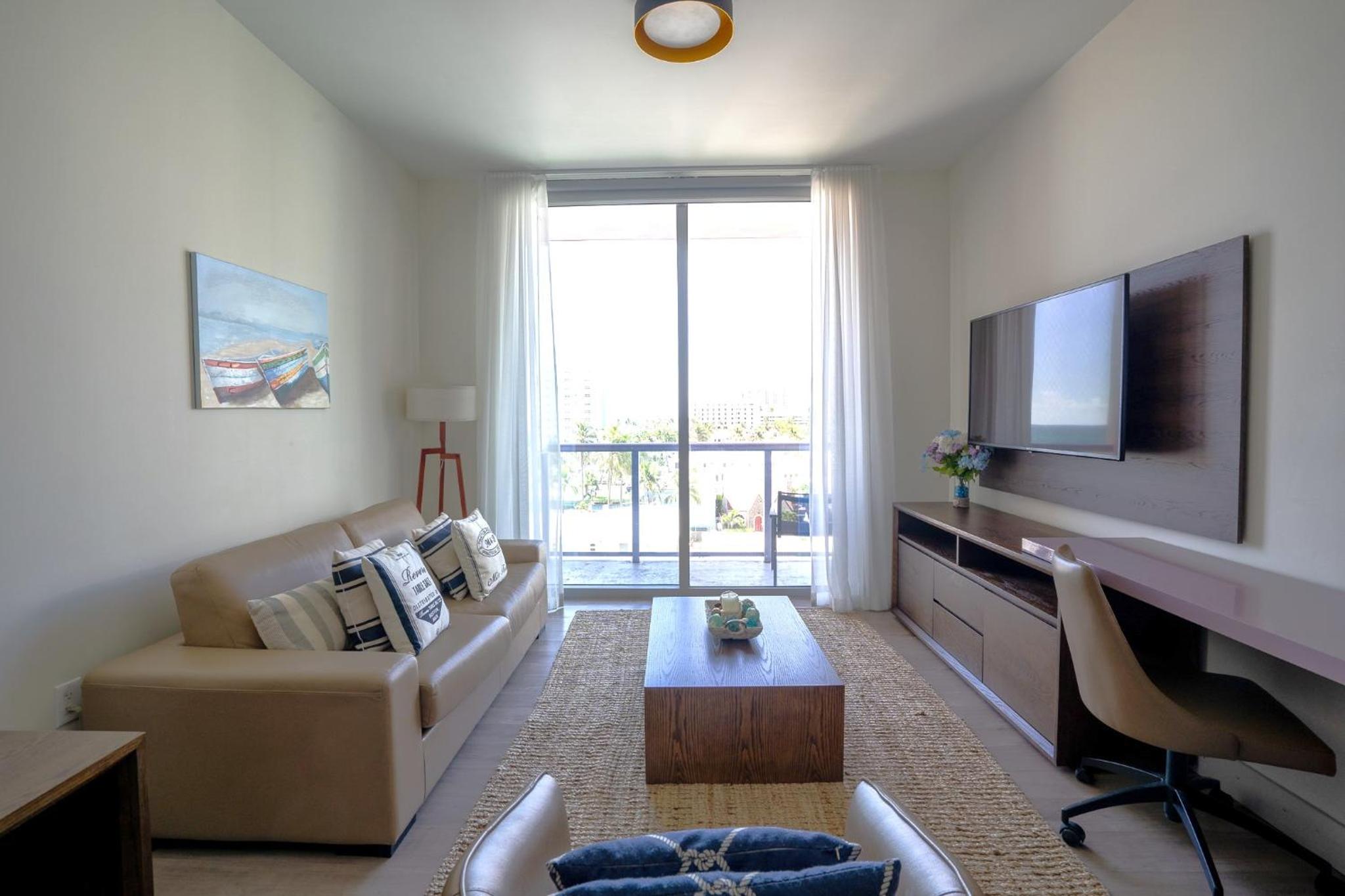 One-Bedroom Apartment with Balcony photo 1