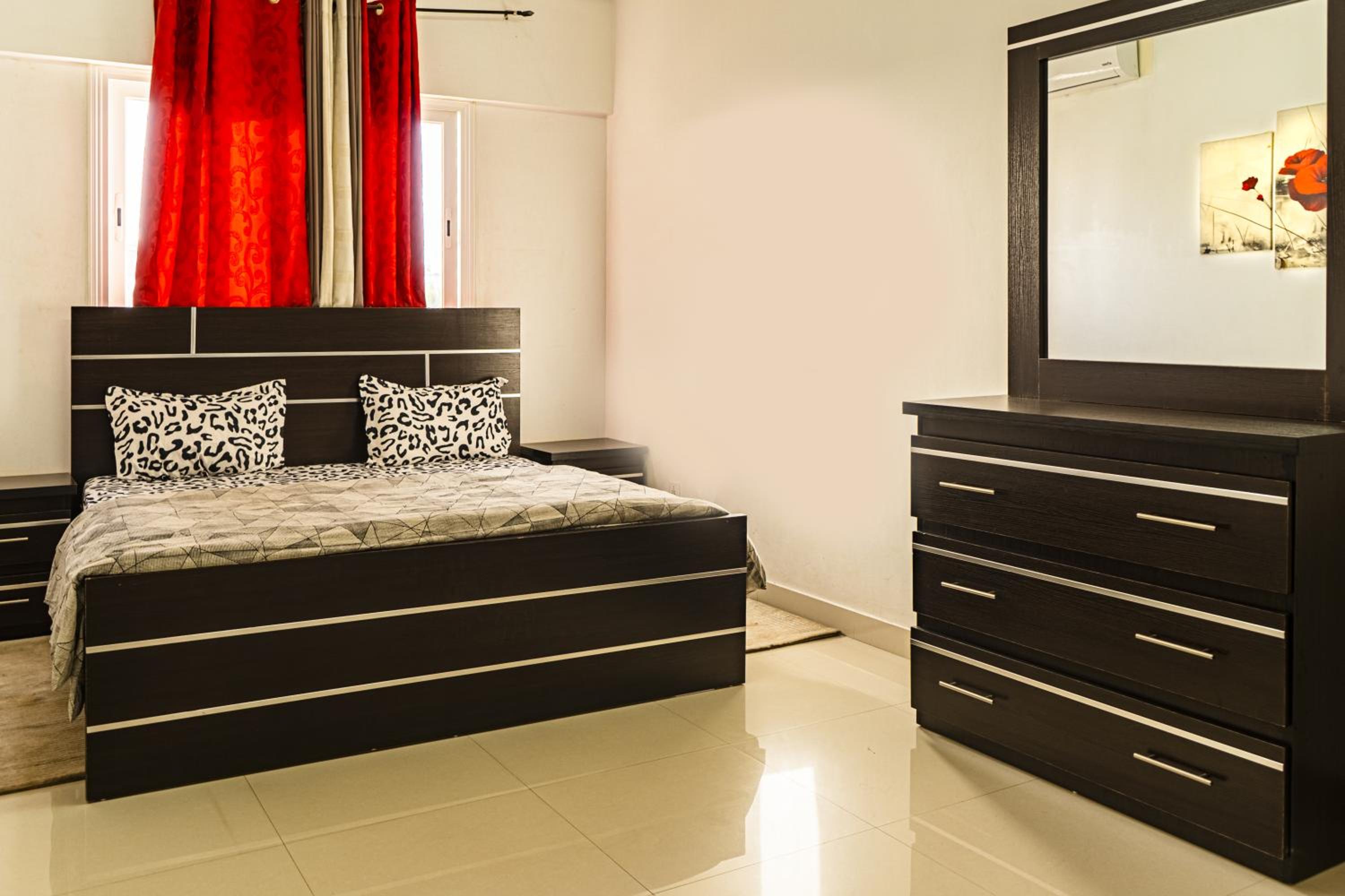 Deluxe Double Room with Shower