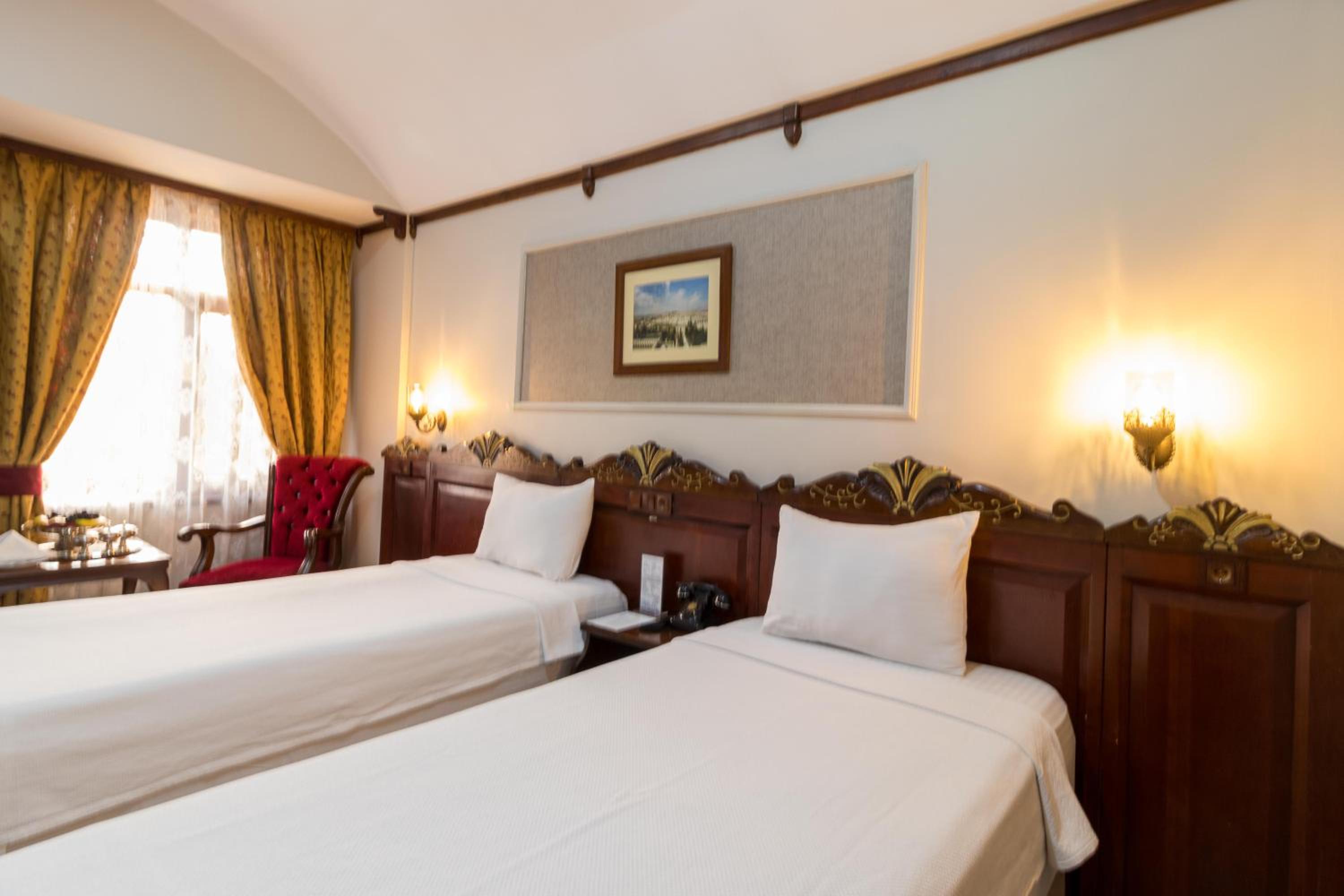 Double Room - Photo 14