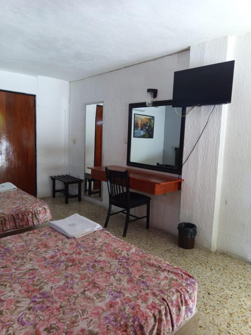 Triple Room - Photo 3