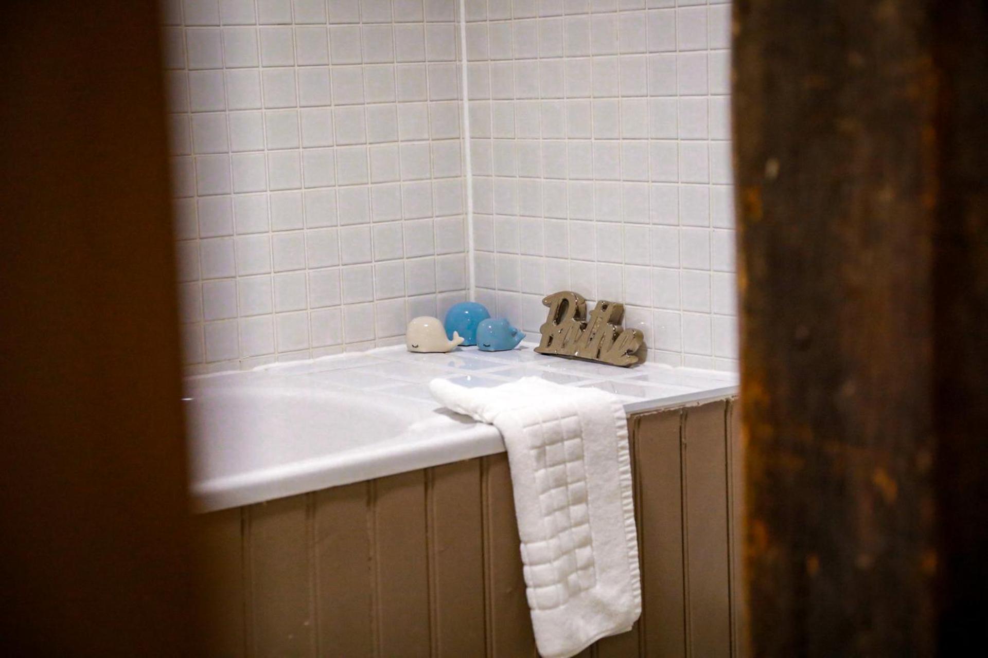 Double Room with Private Bathroom photo 2
