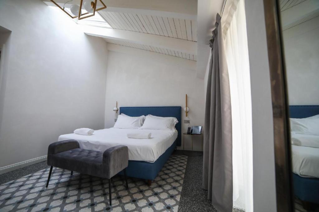 Double or Twin Room - Photo 3