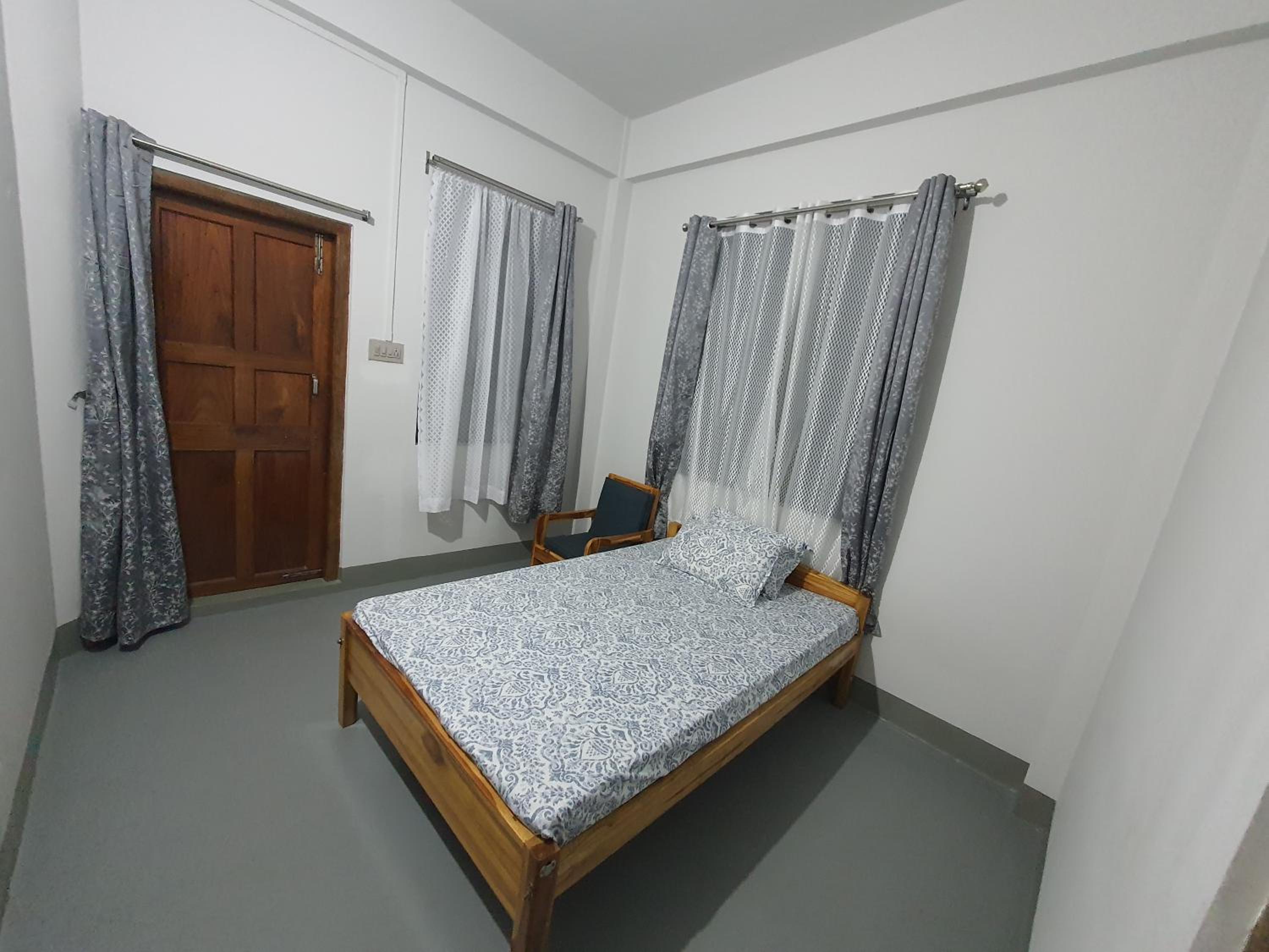 Budget Double Room photo 1