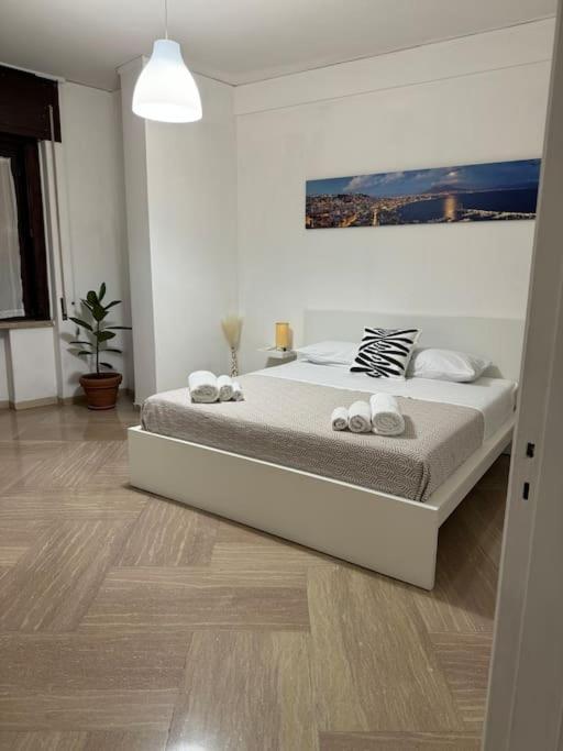 Studio Apartment with One Double Bed
