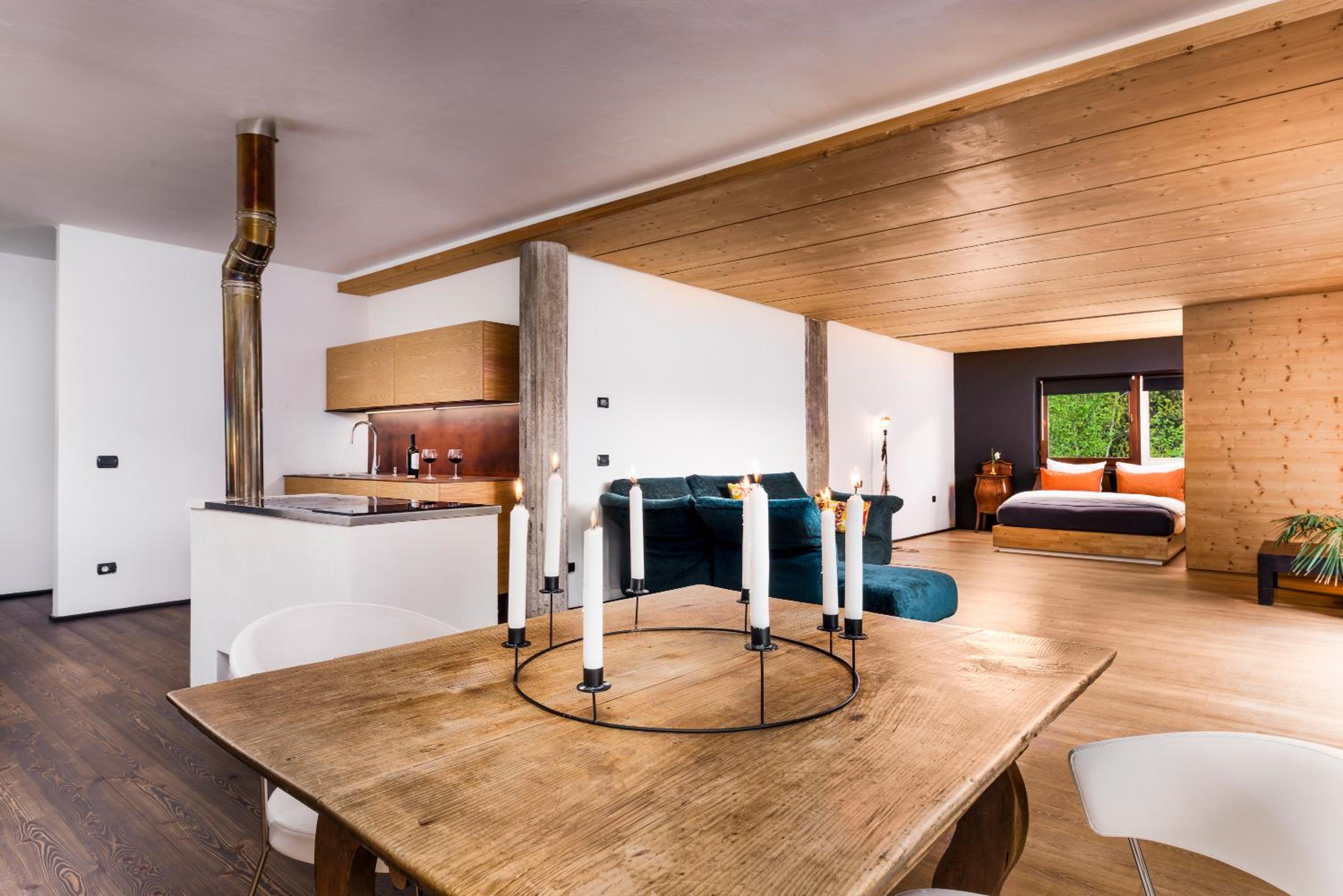 Studio Apartment photo 1
