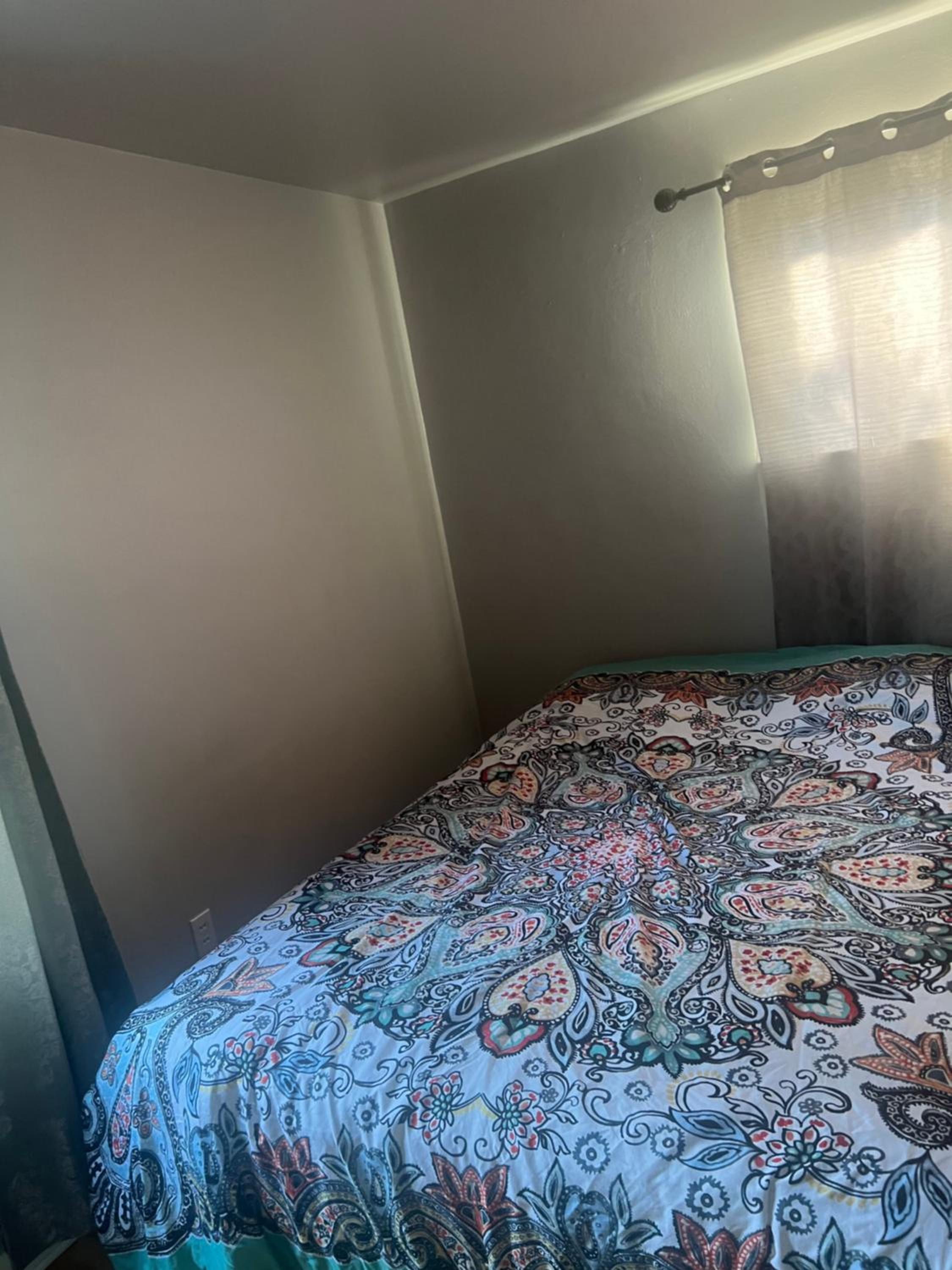 Standard Queen Room photo 1