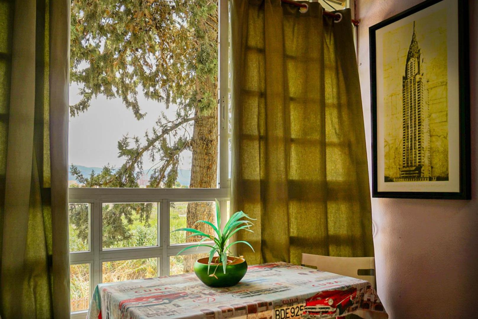 Double Room with Balcony - Photo 3