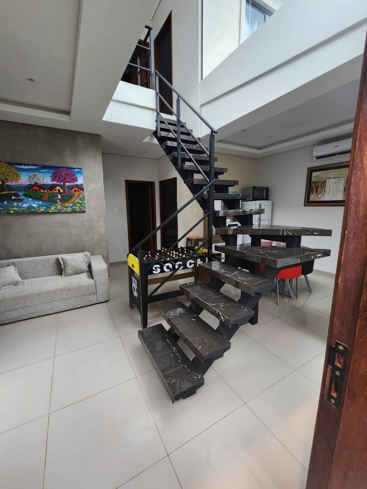 Three-Bedroom House photo 3