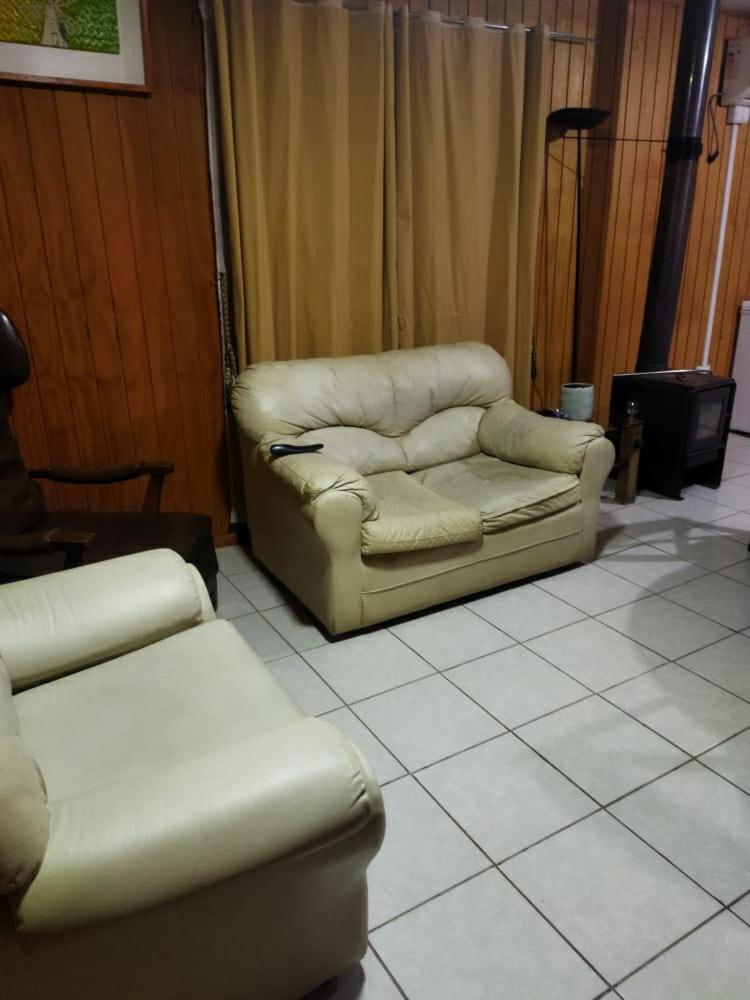 Three-Bedroom House photo 2
