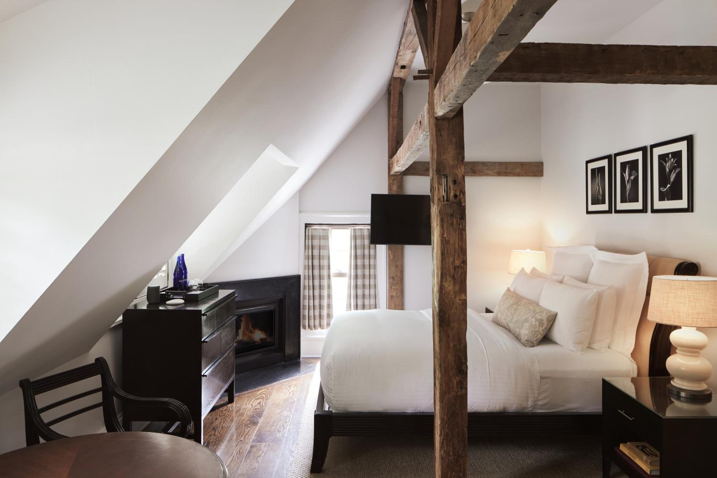 Deluxe Queen Room photo 1