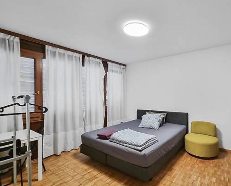 Basic Triple Room With Shared Bathroom photo 1
