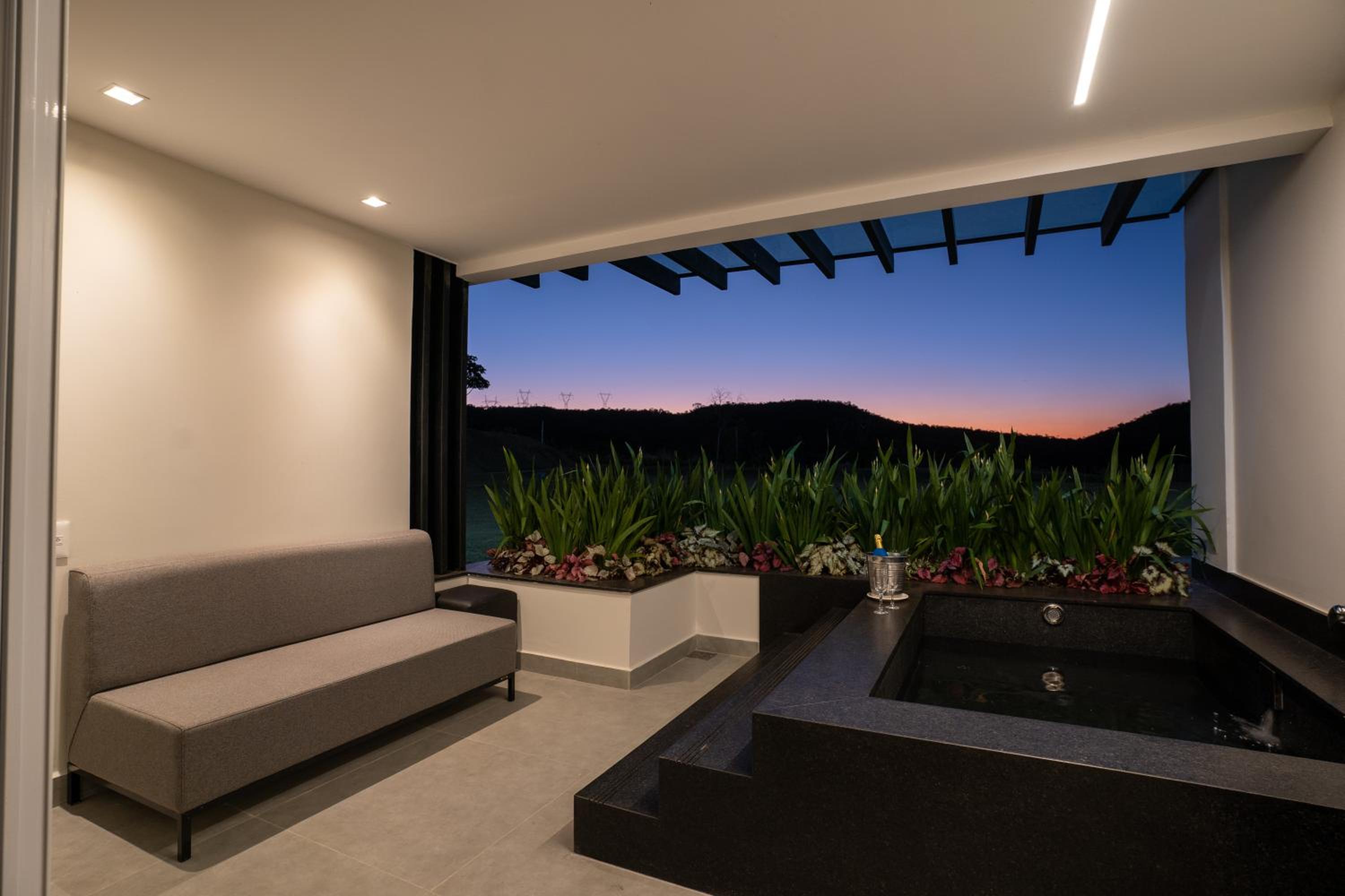 Suite with Private Pool photo 3