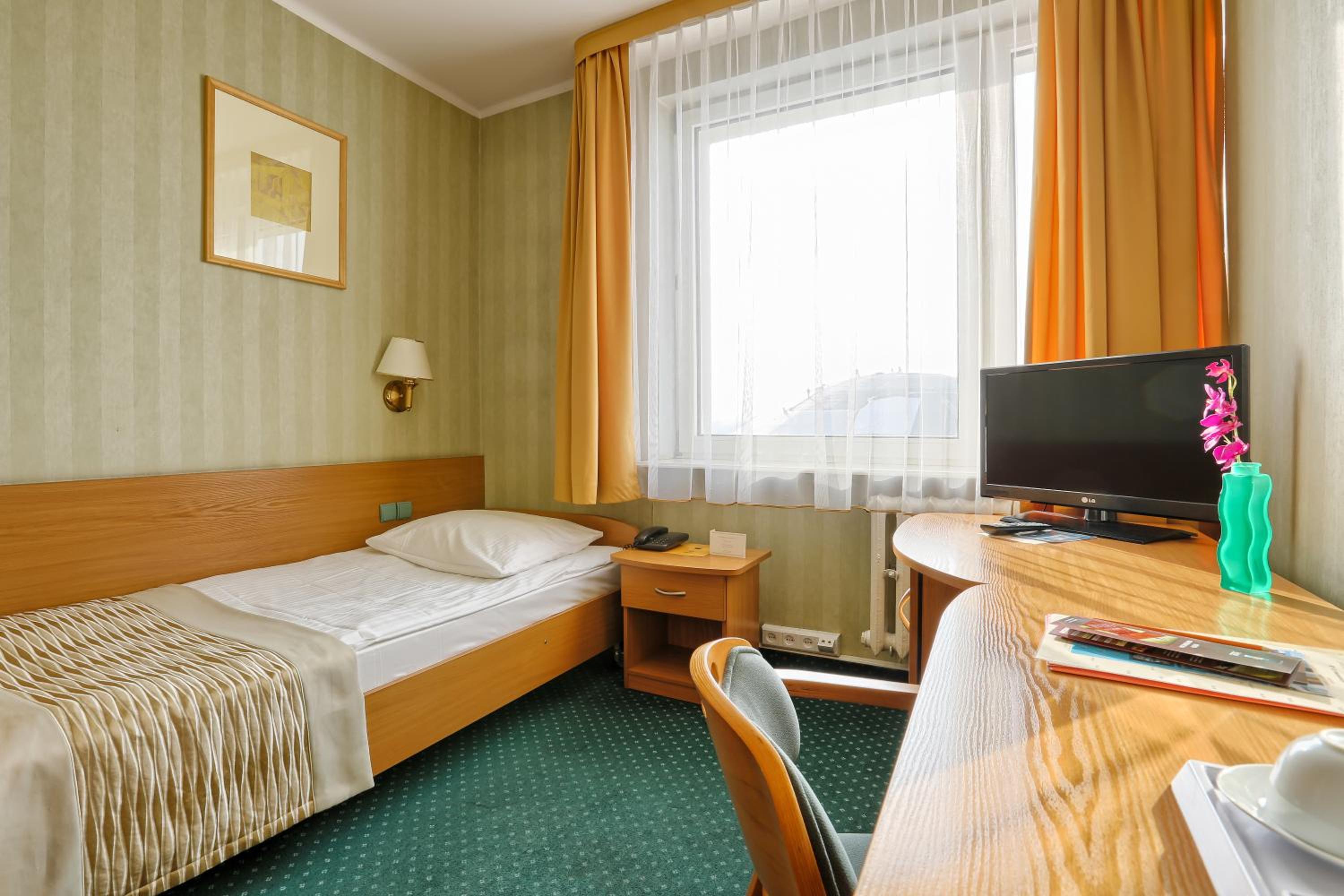 Standard Single Room photo 2