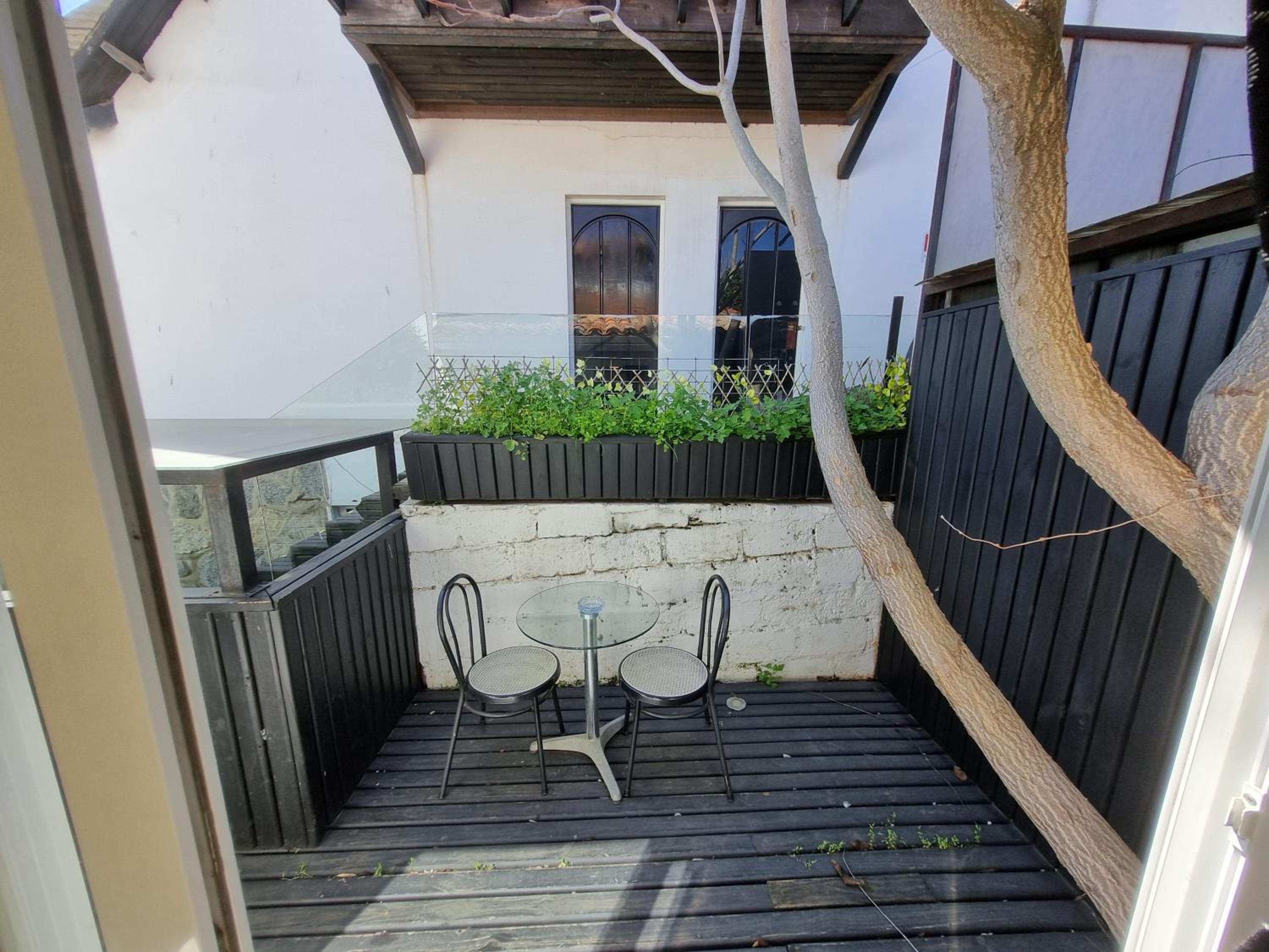 Double Room with Patio photo 3