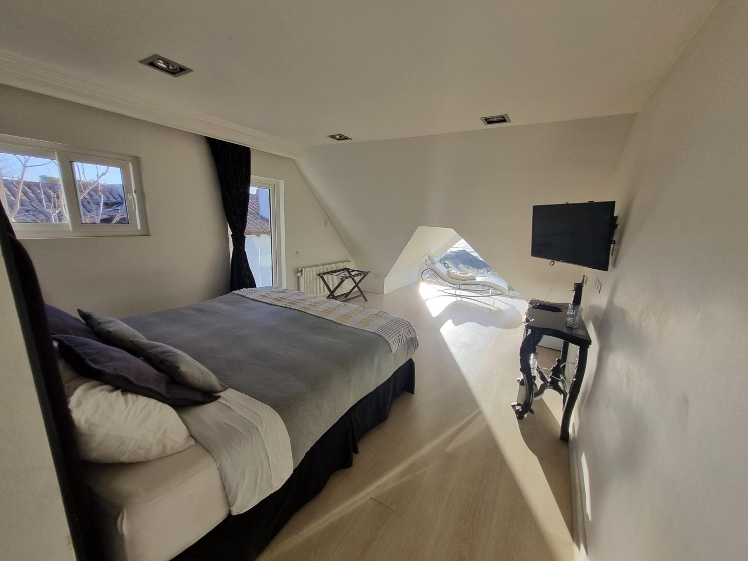 Junior Suite with Sea View photo 1