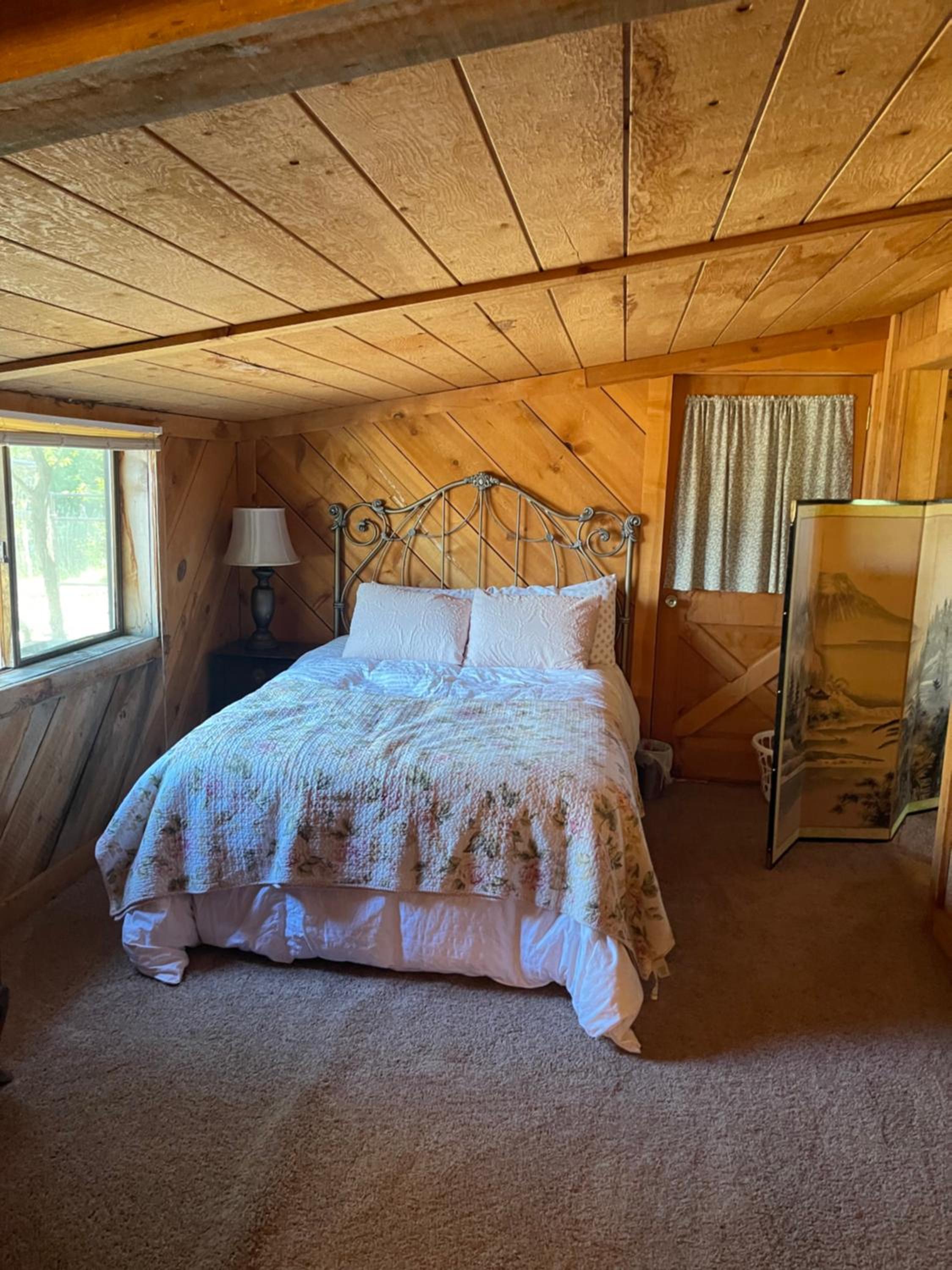 One-Bedroom House photo 1