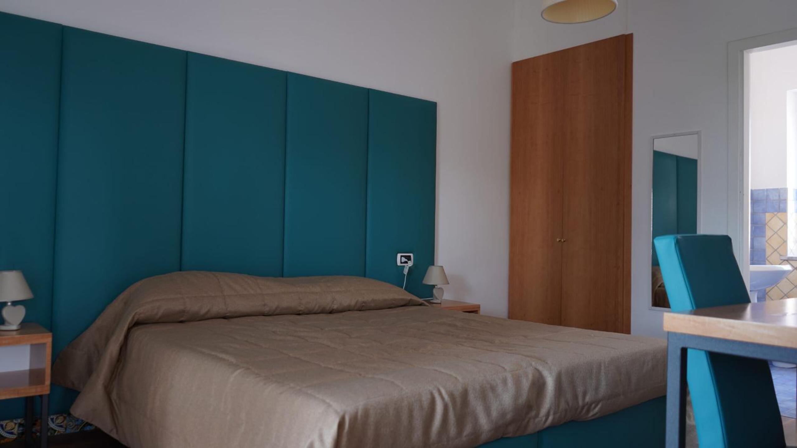 Double Room with Balcony and Sea View photo 2