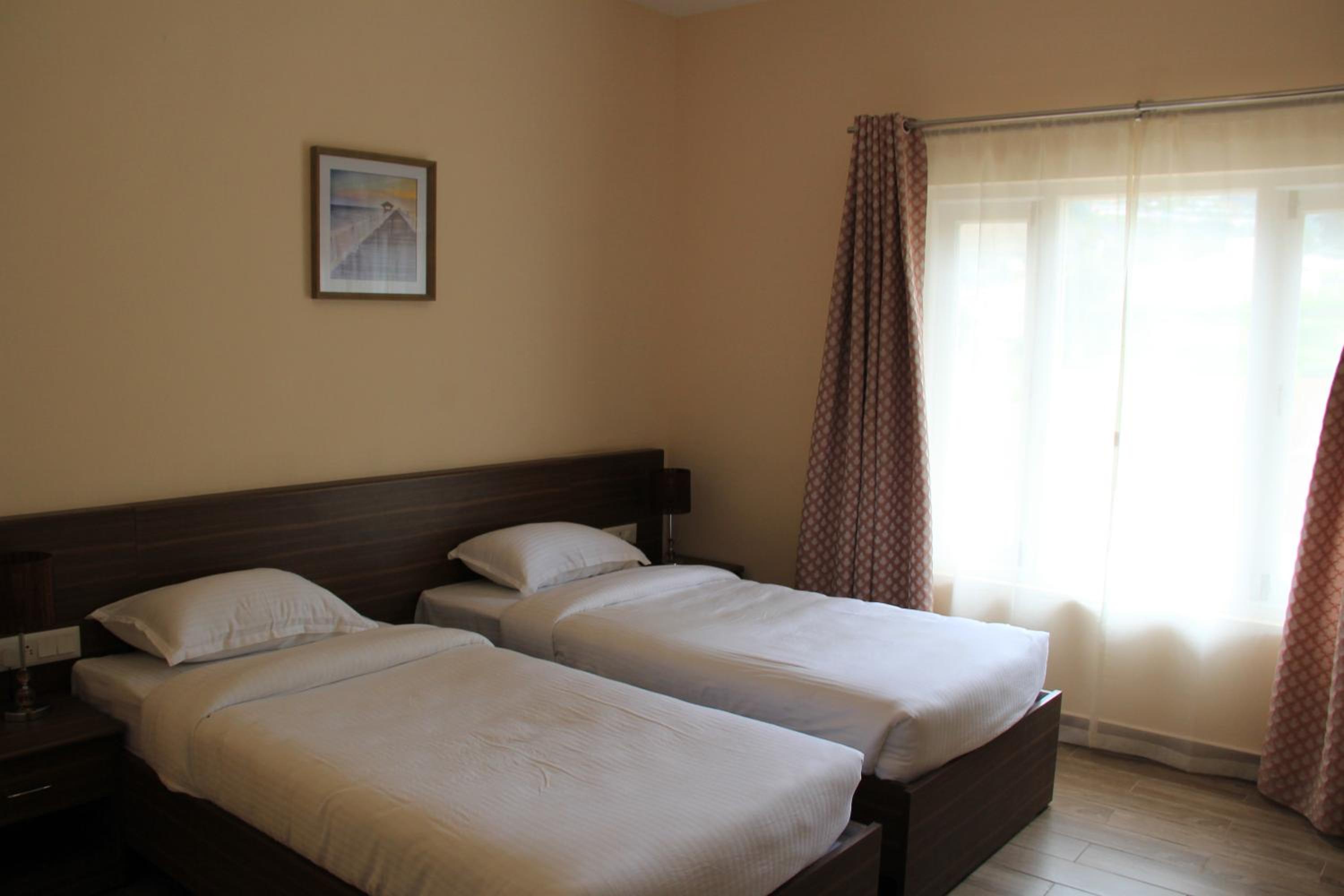 Bhoomi Residence - Spacious Three Bedroom Apartment photo 1
