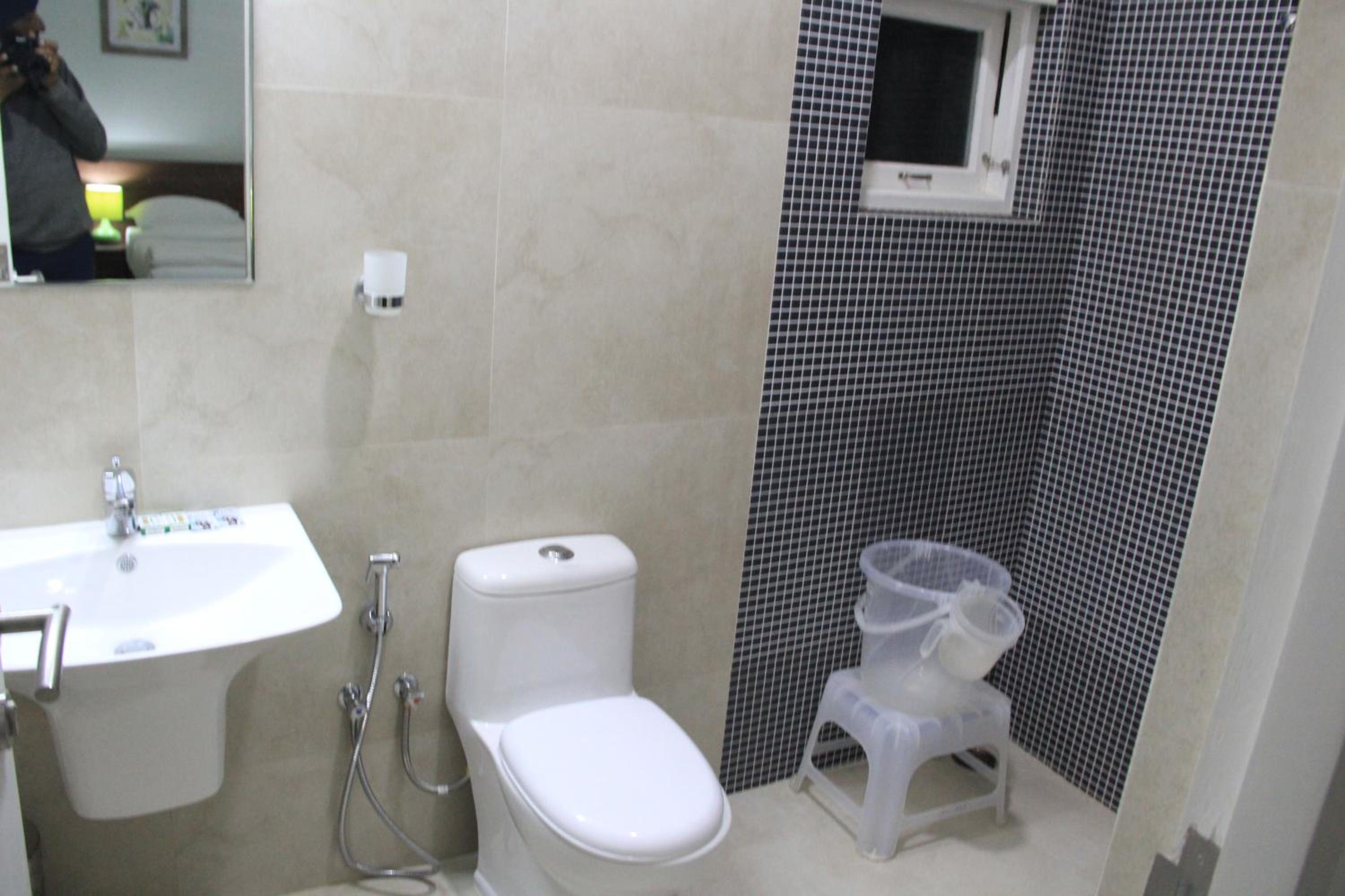 Amazon Residence - Three Bedroom Apartment with Private Balcony - Photo 19