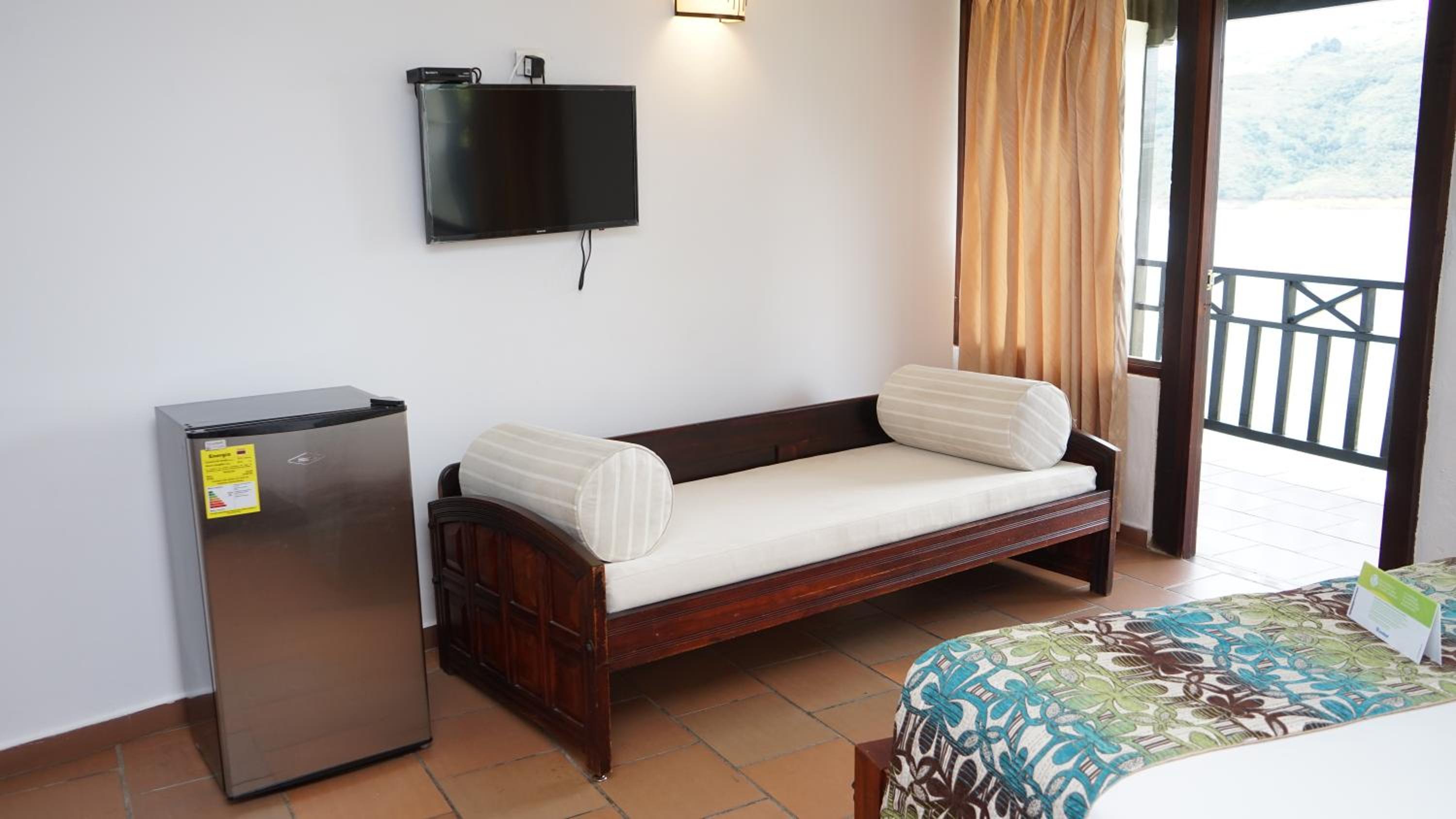 Double Room With Private Bathroom photo 1