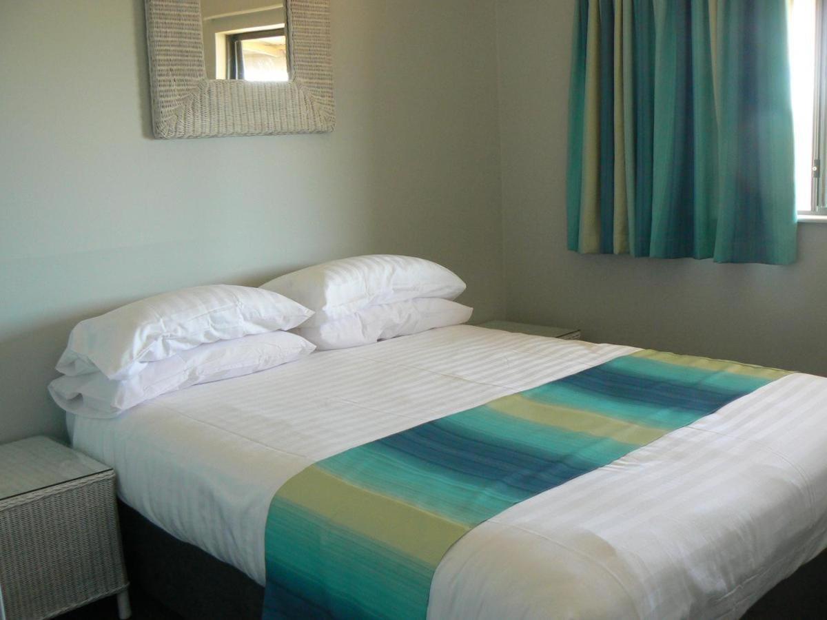 Two-Bedroom Apartment (6 Adults) - Photo 5