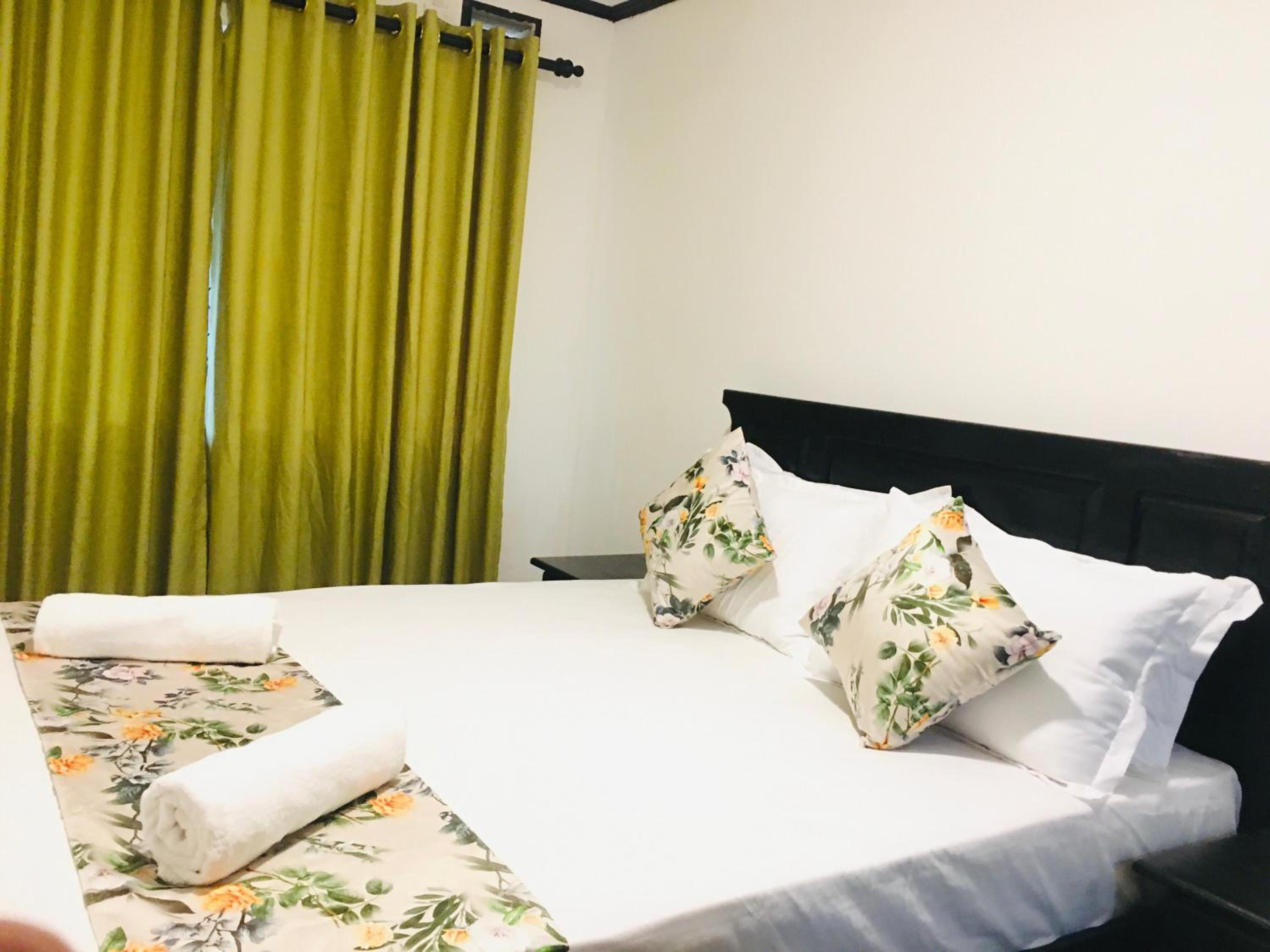 Double Room with Private External Bathroom photo 1