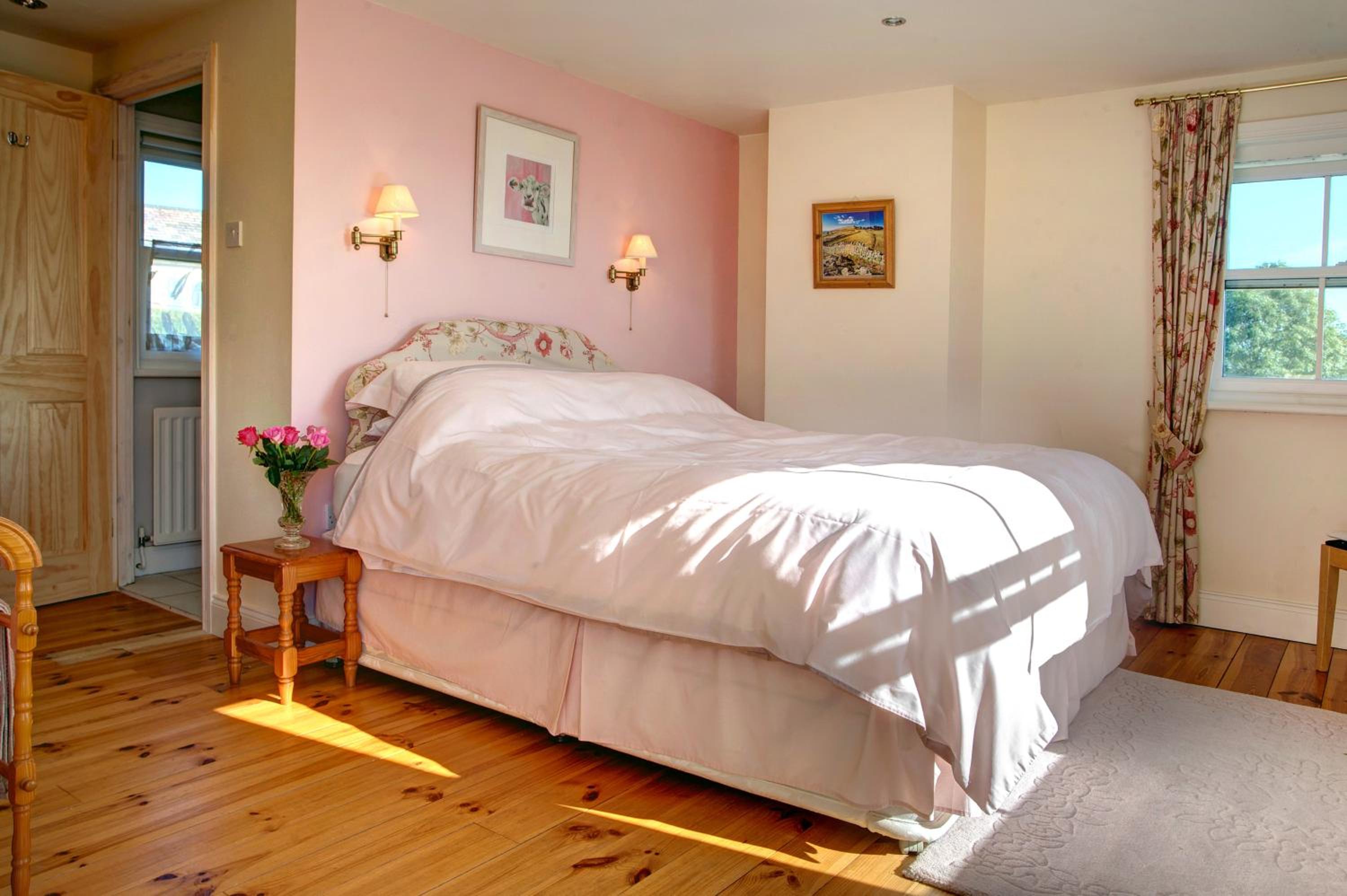 One-Bedroom House photo 1