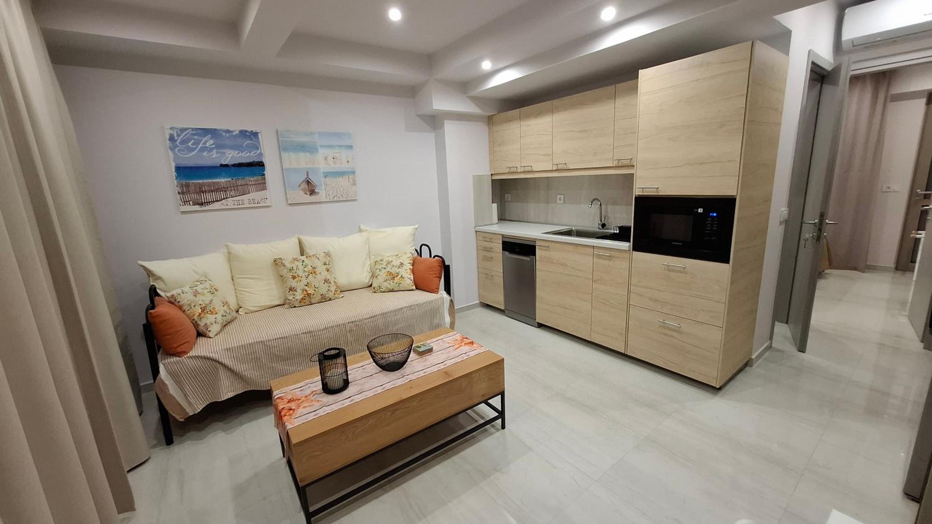 One-Bedroom Apartment