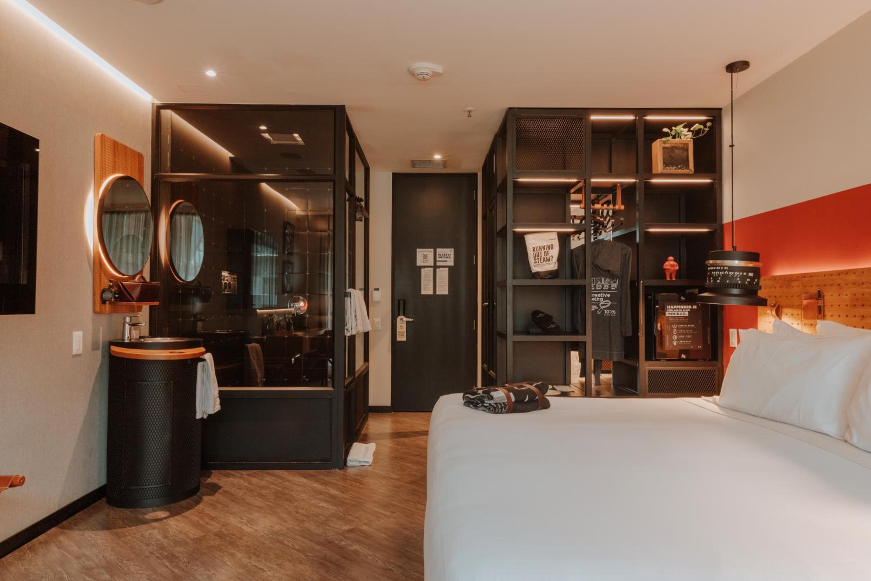 Junior Suite - Photo 1