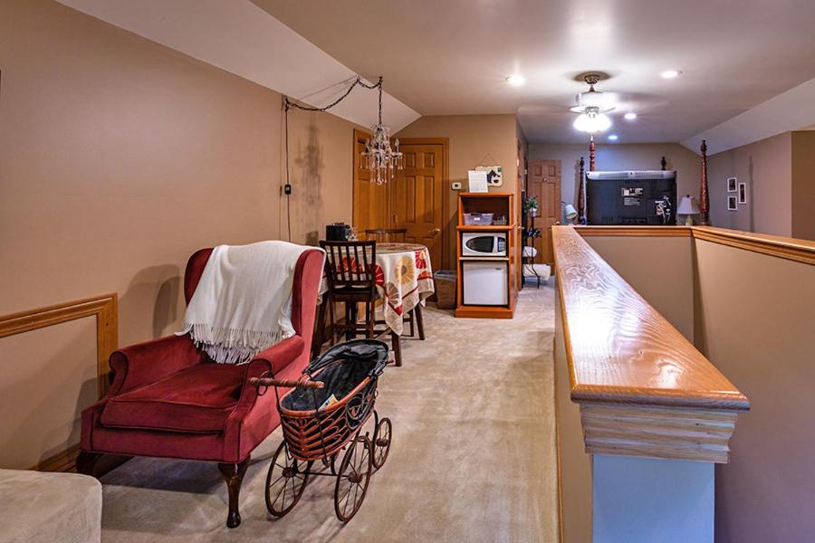 Queen Suite photo 1