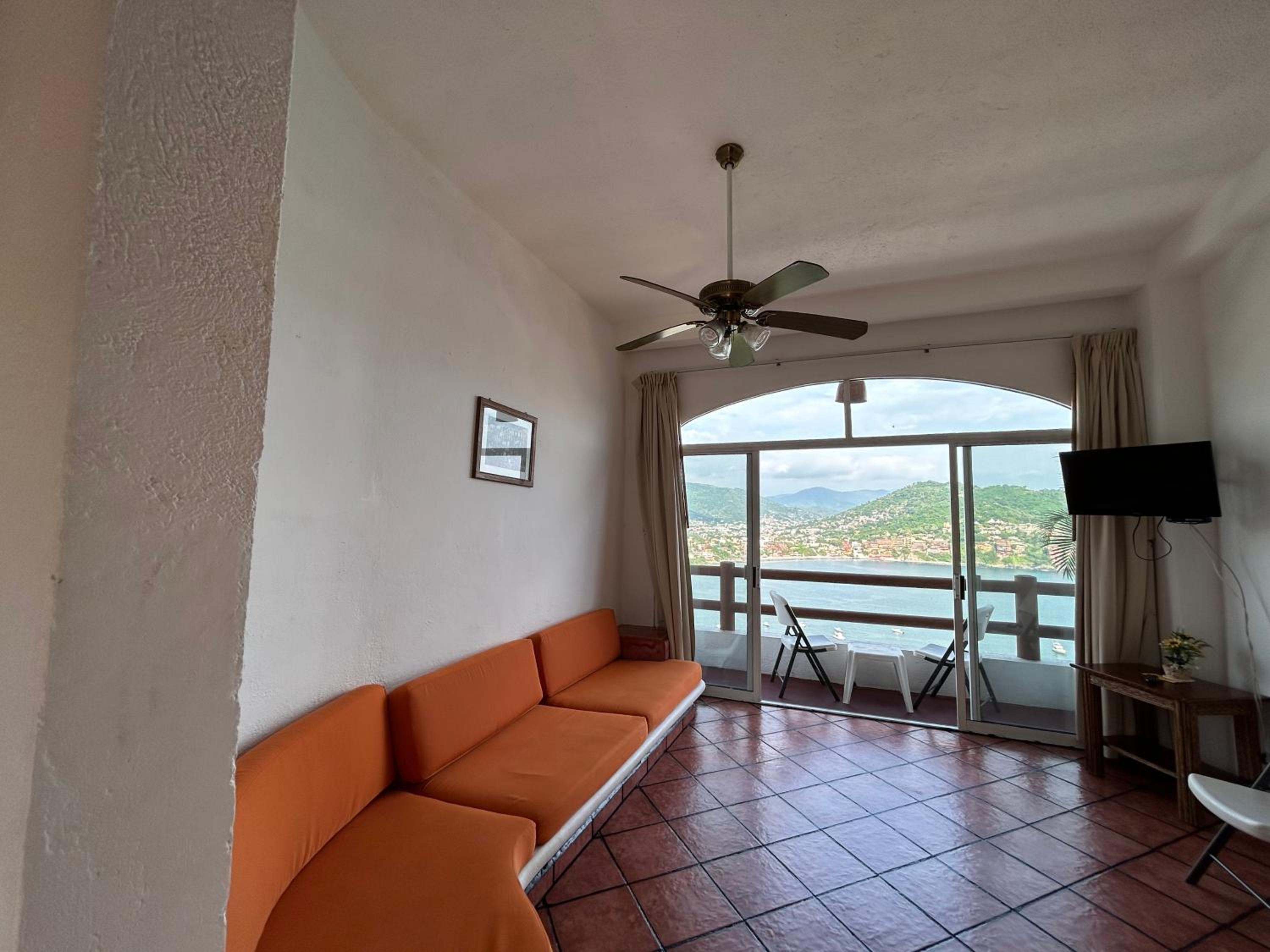Two-Bedroom Apartment - Photo 9