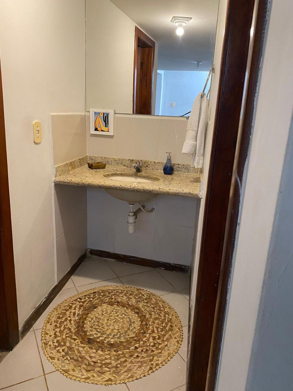 Double Room with Shared Bathroom photo 2