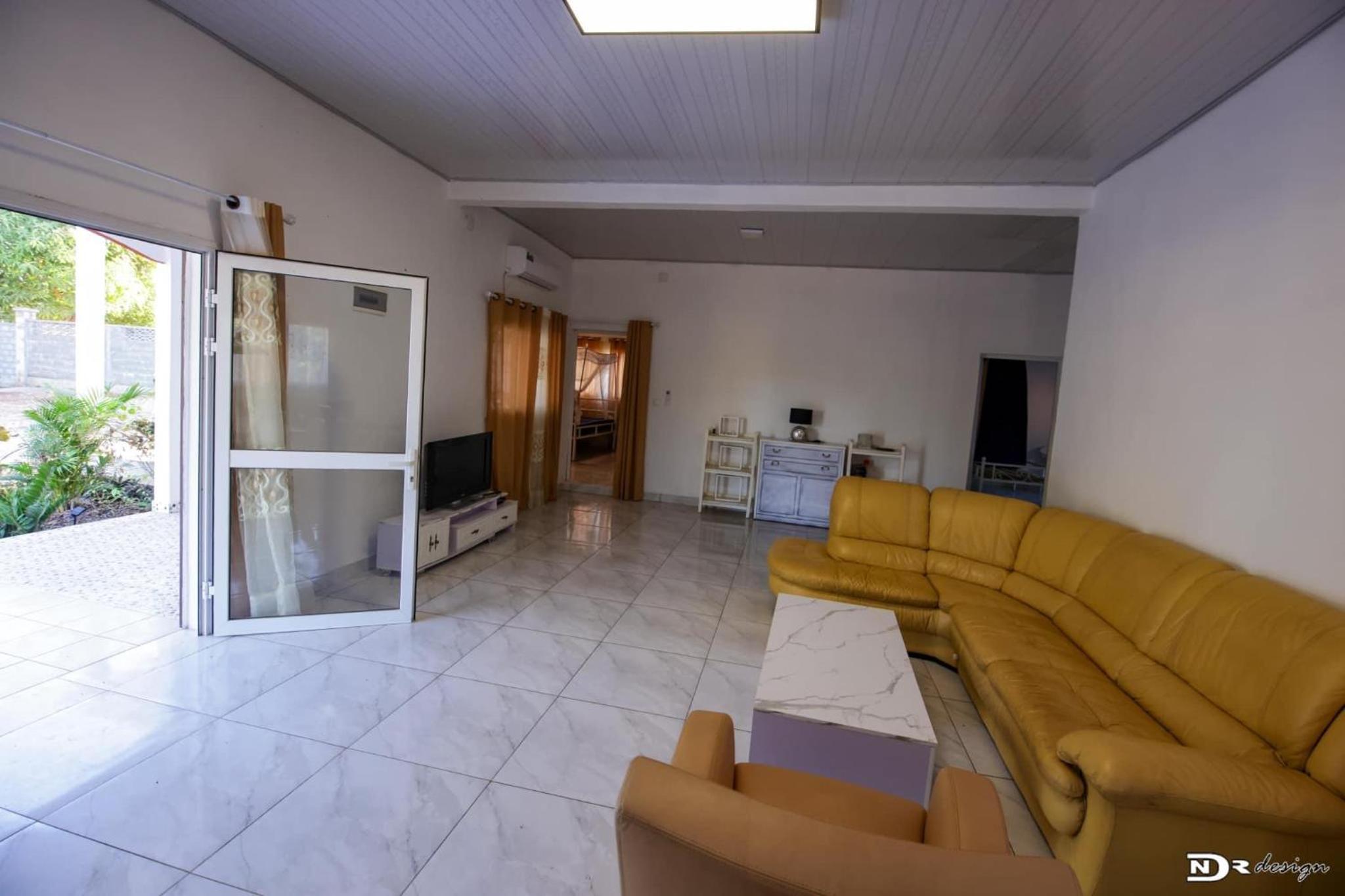 Three-Bedroom Villa photo 1