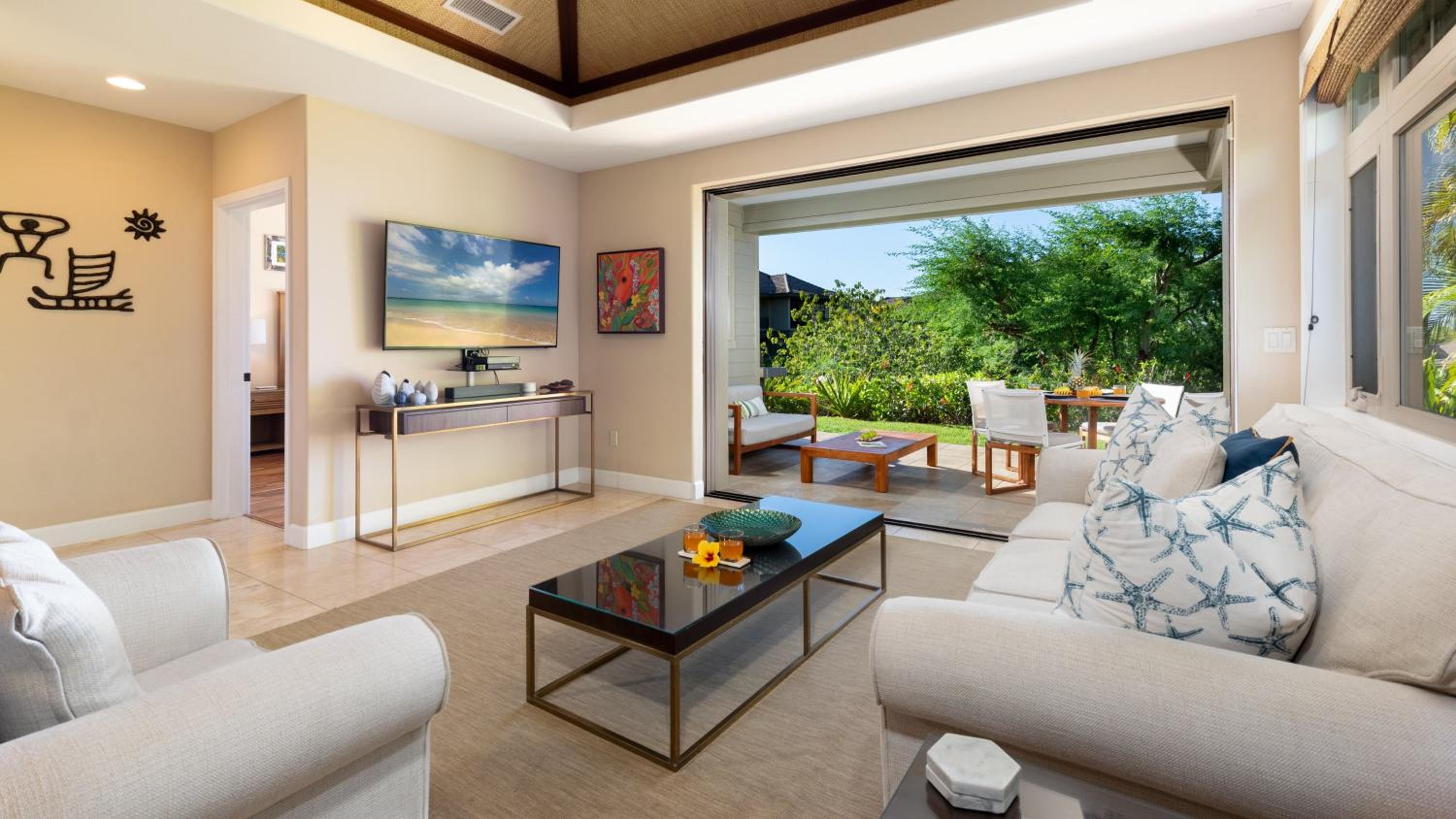 Three-Bedroom House photo 1